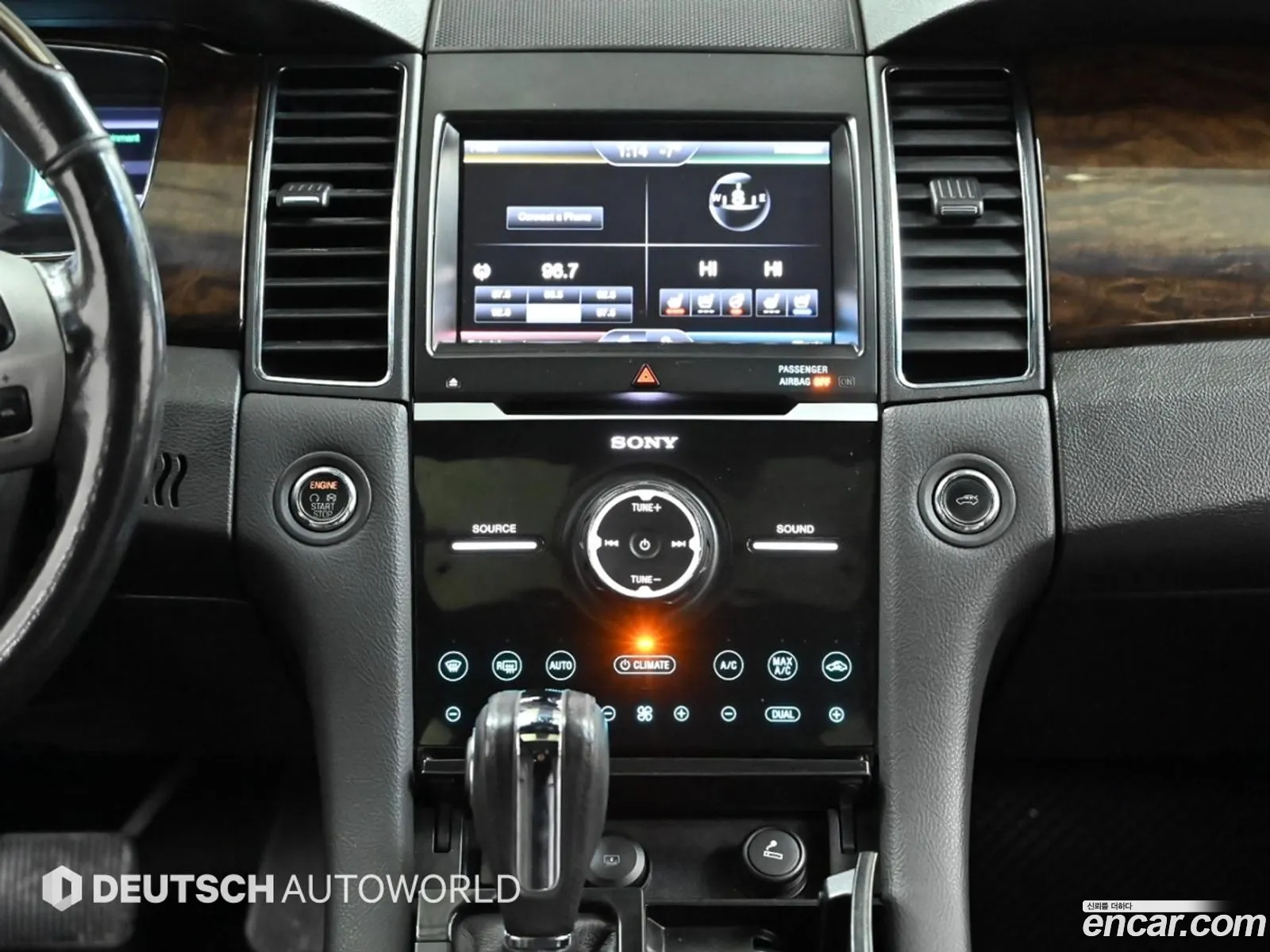 Ford Taurus 2013 — 18