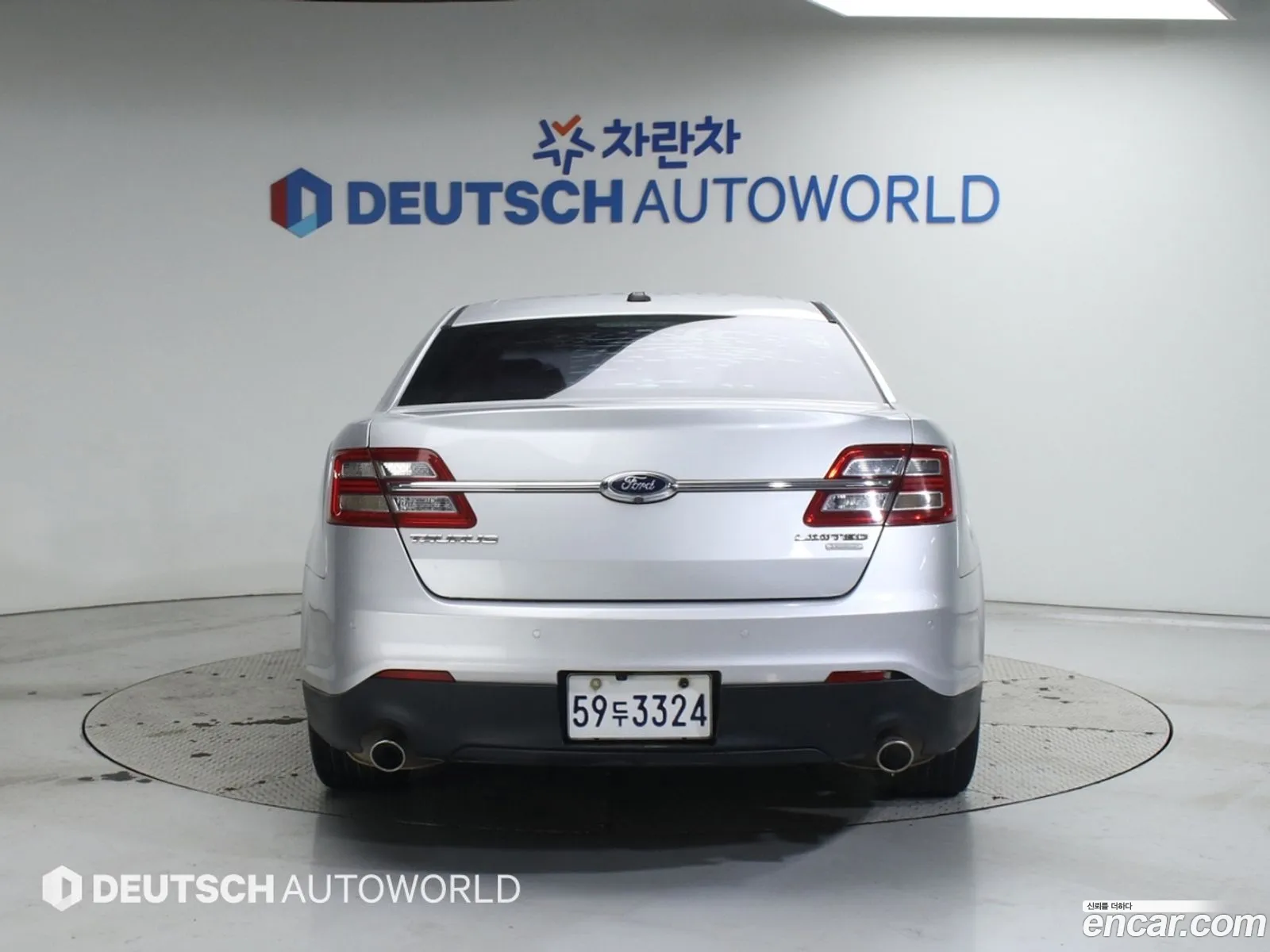 Ford Taurus