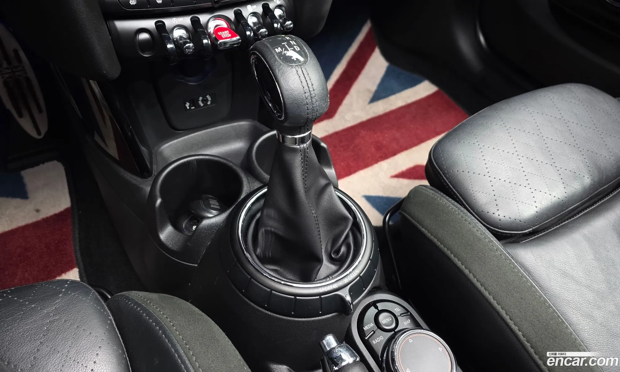 Mini Cooper S 2014 WMWXP7109FT877883 — 17