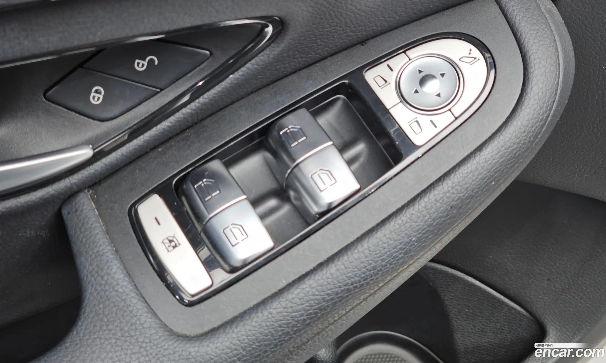 Mercedes-Benz C-Class W205 2020 — 15
