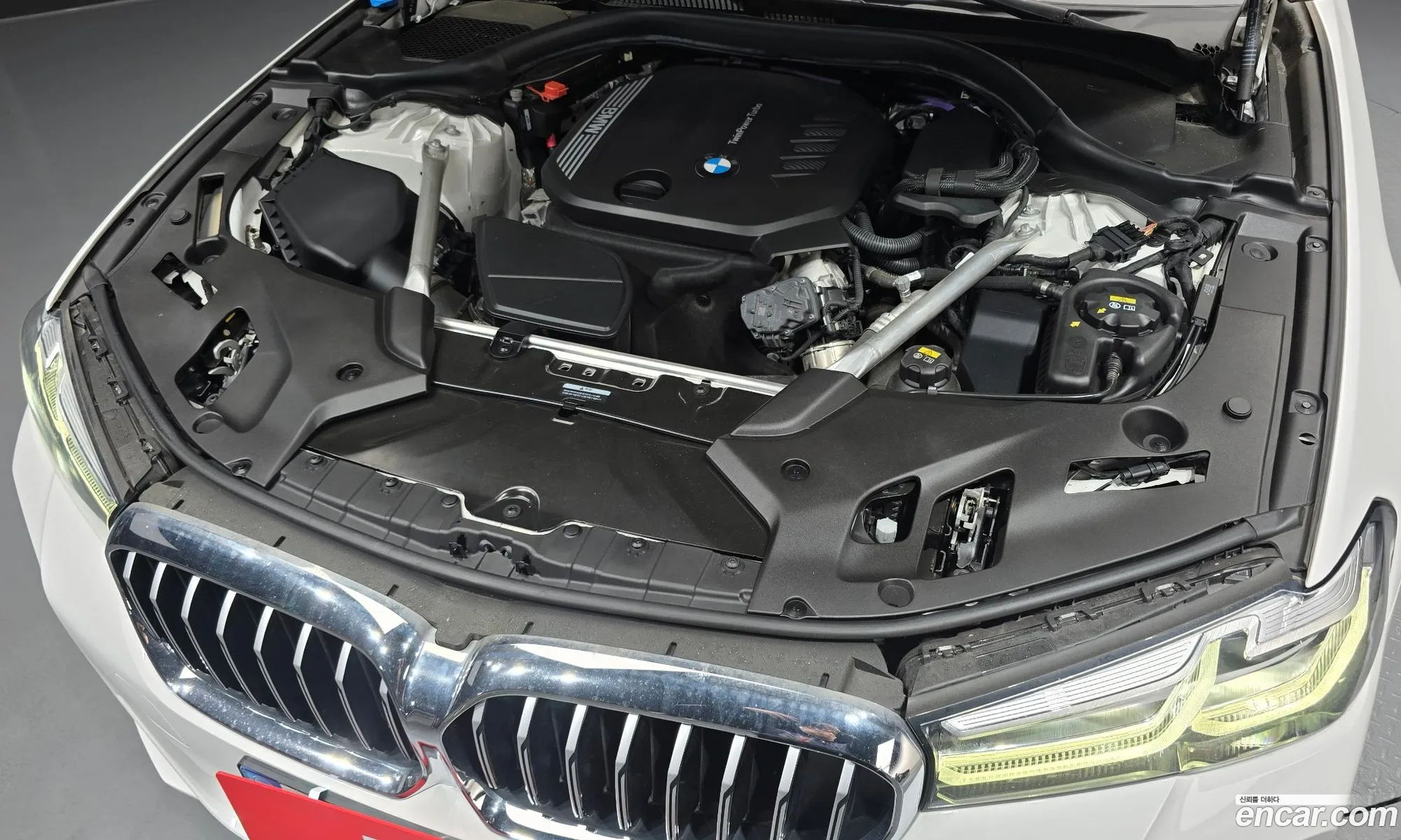 BMW 5 Series 2023 — 2
