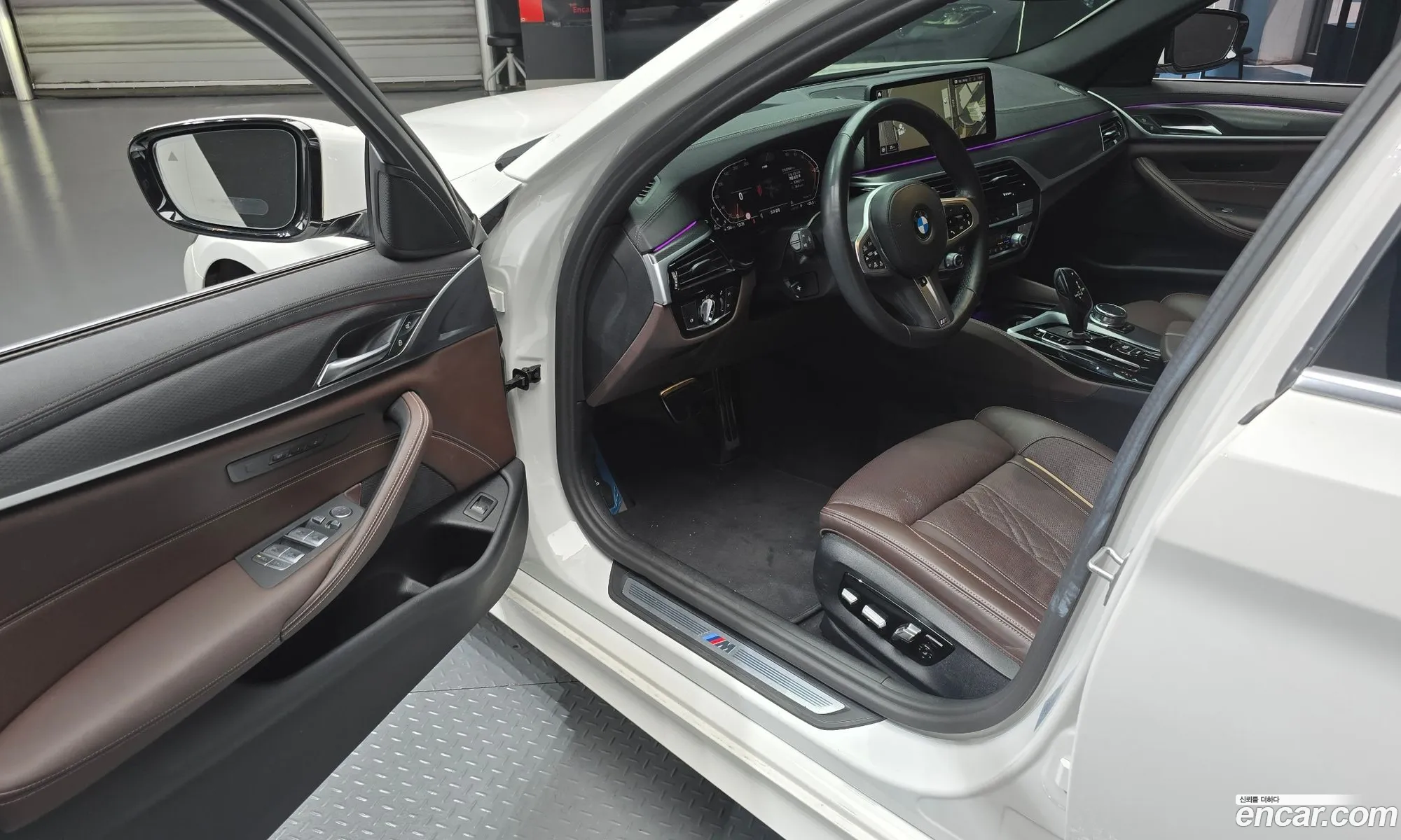BMW 5 Series 2023 — 3