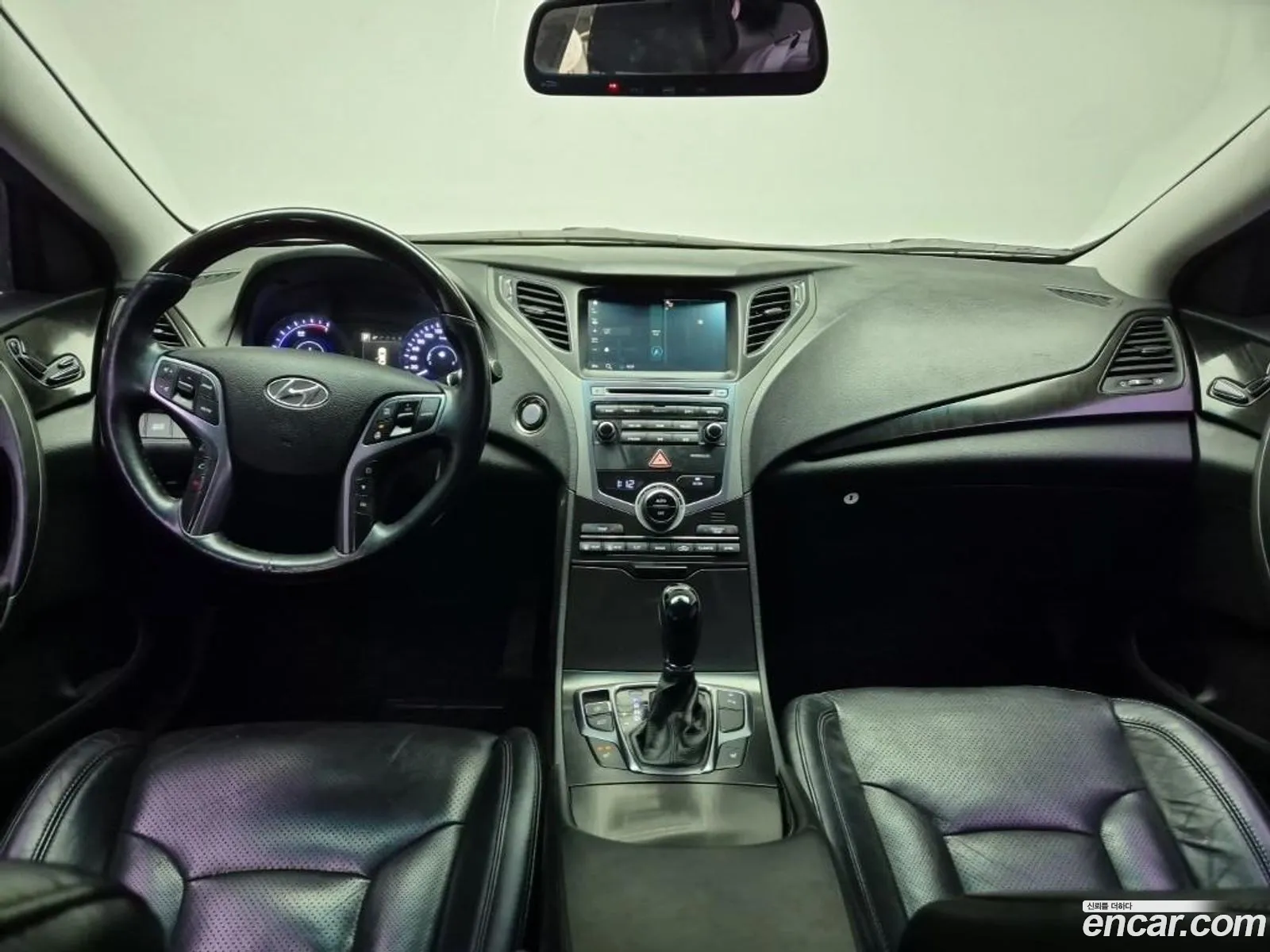 Hyundai Grandeur HG Hybrid 2016 — 3