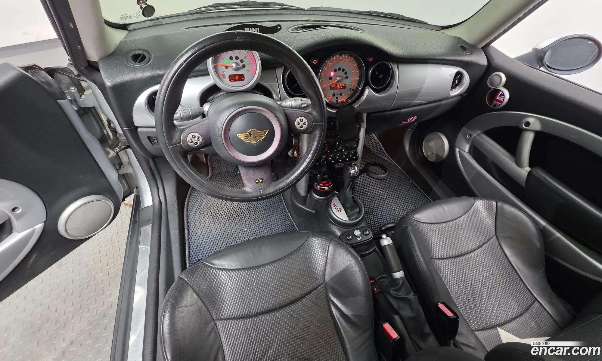 Mini Cooper 2005 KL90B3C4G5Z1HN001 — 12