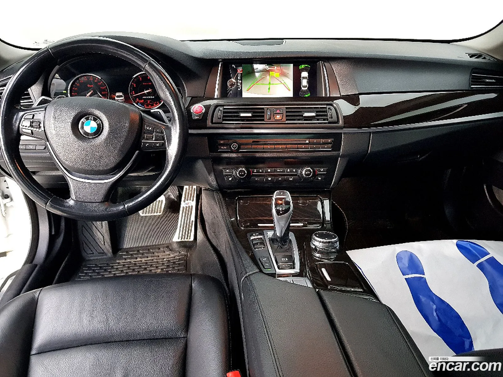 BMW 5 Series 2016 — 11