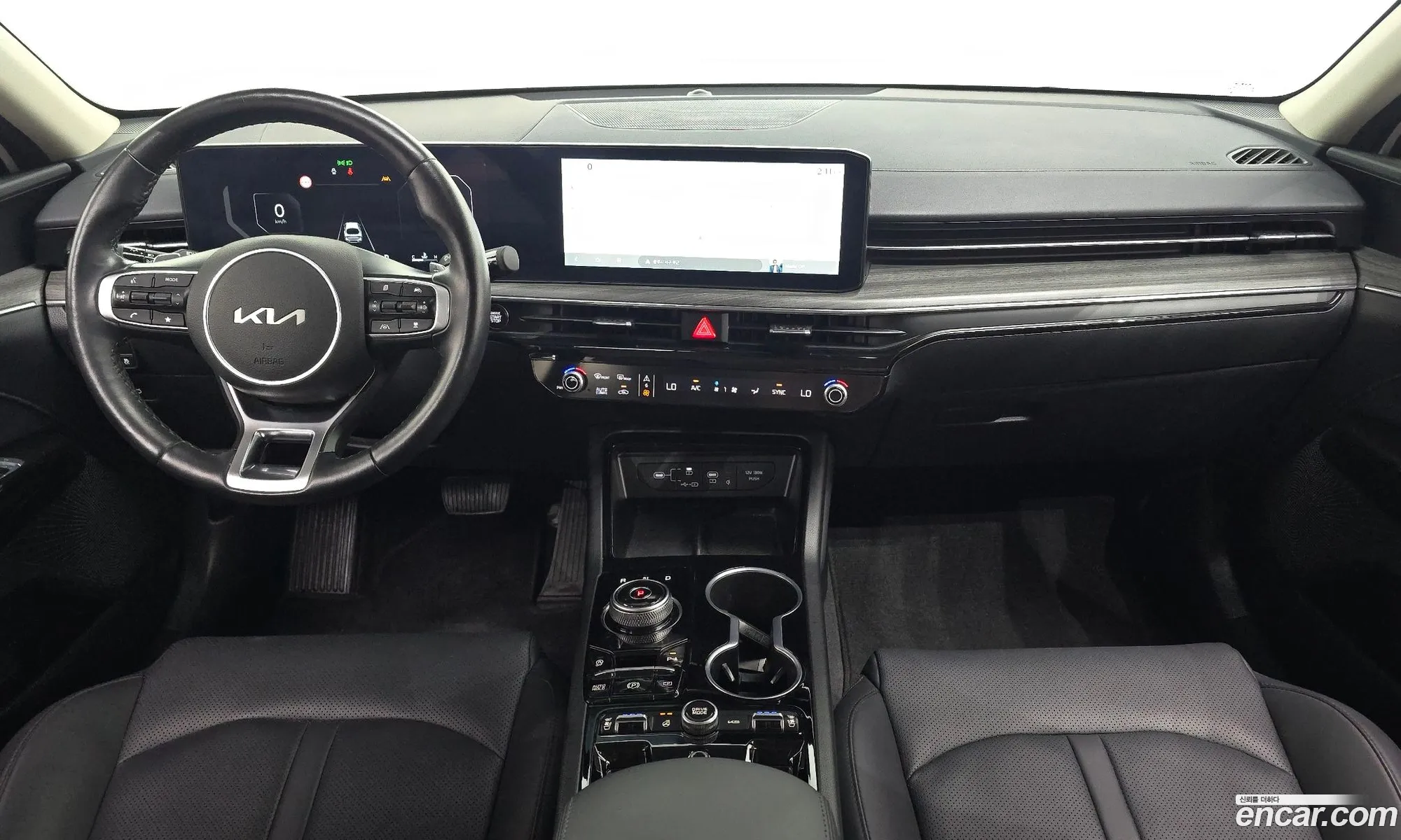 Kia K5 2024 — 2