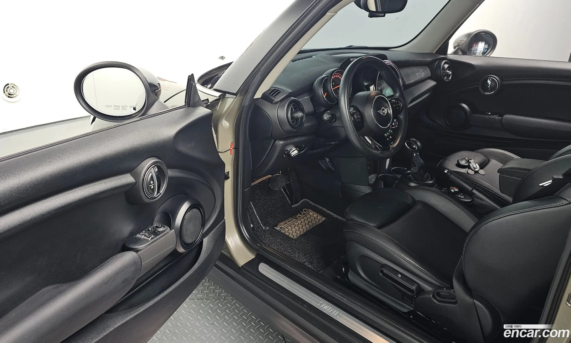 Mini Cooper 2018 WMWXP5100K2H40175 — 6