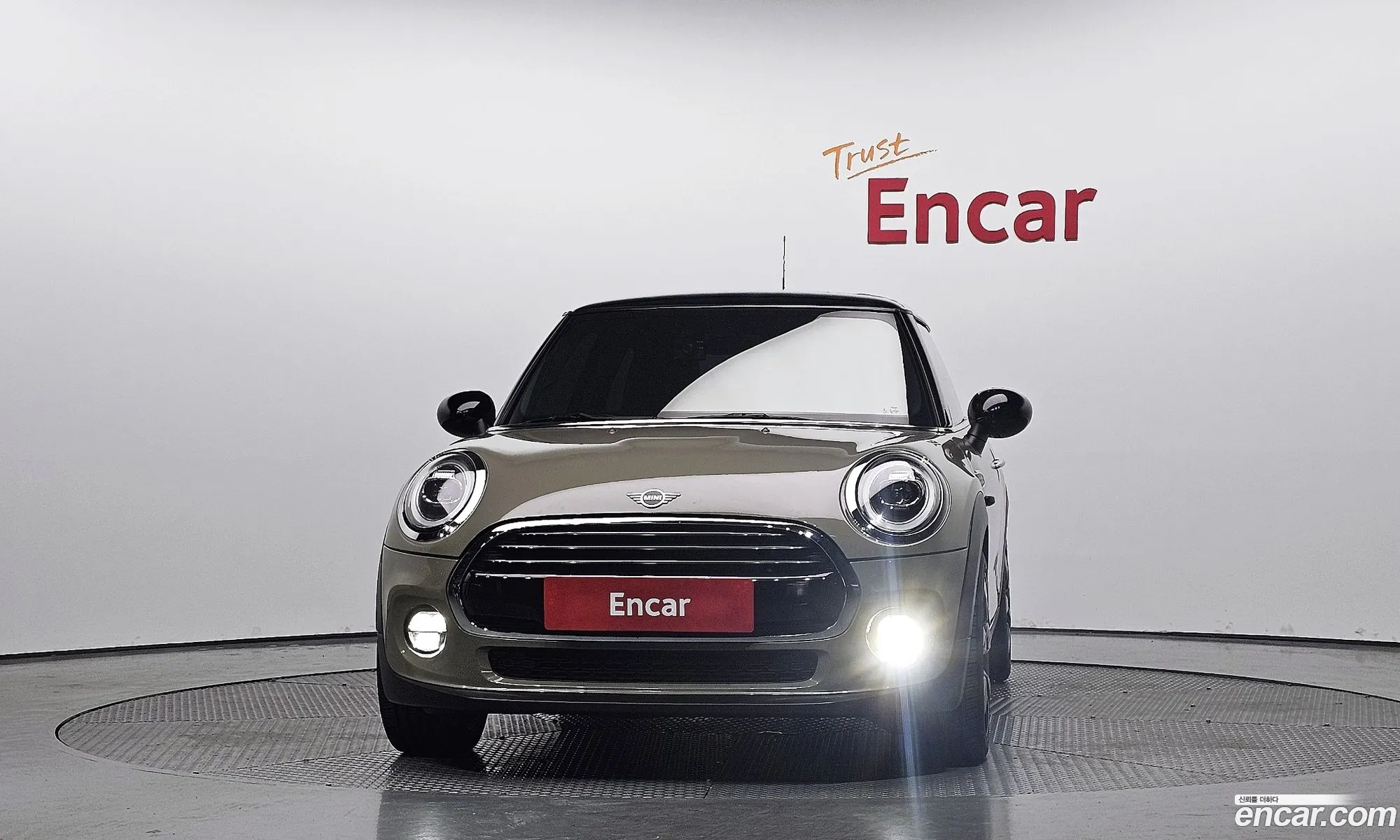 Mini Cooper 2018 WMWXP5100K2H40175 — 9