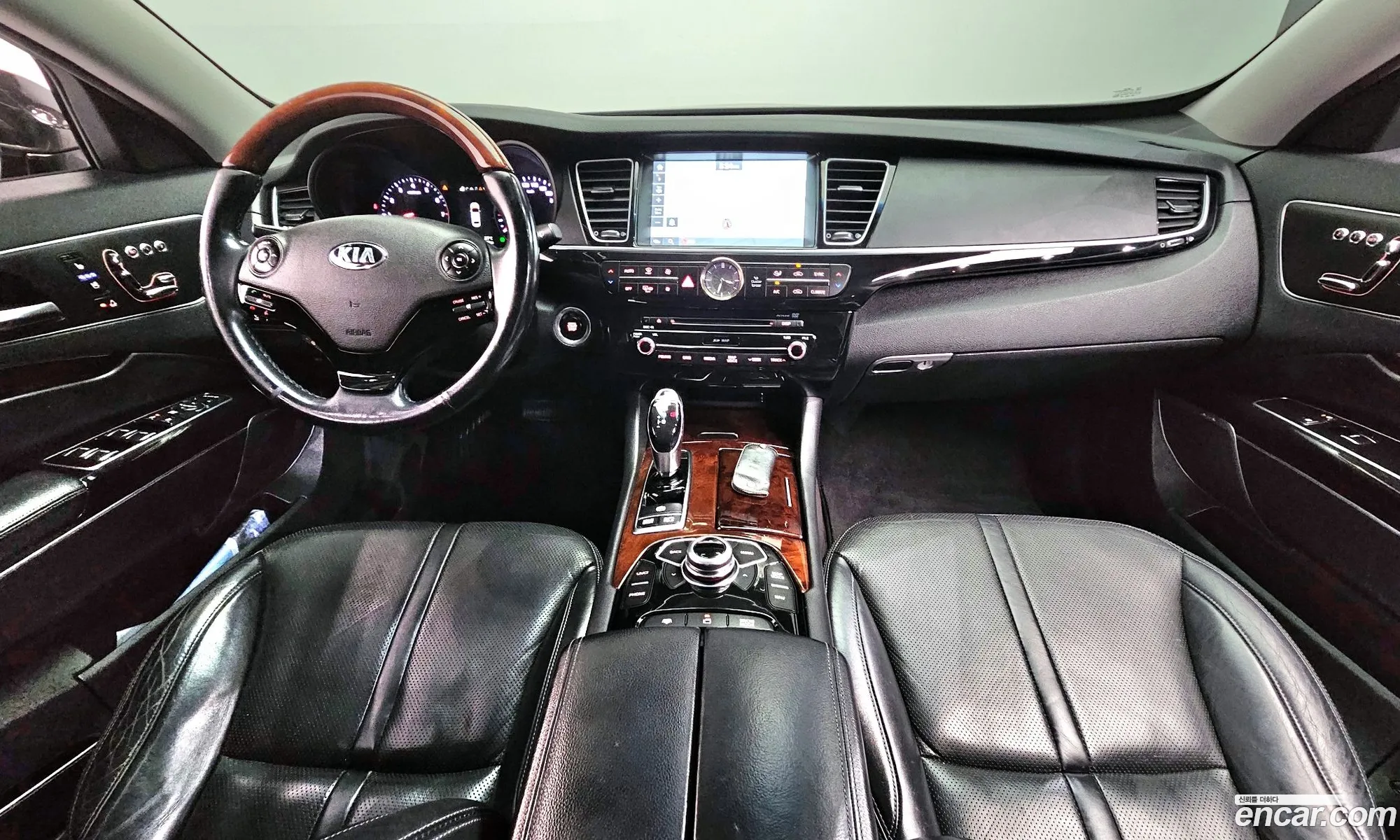 Kia K9 2015 — 3