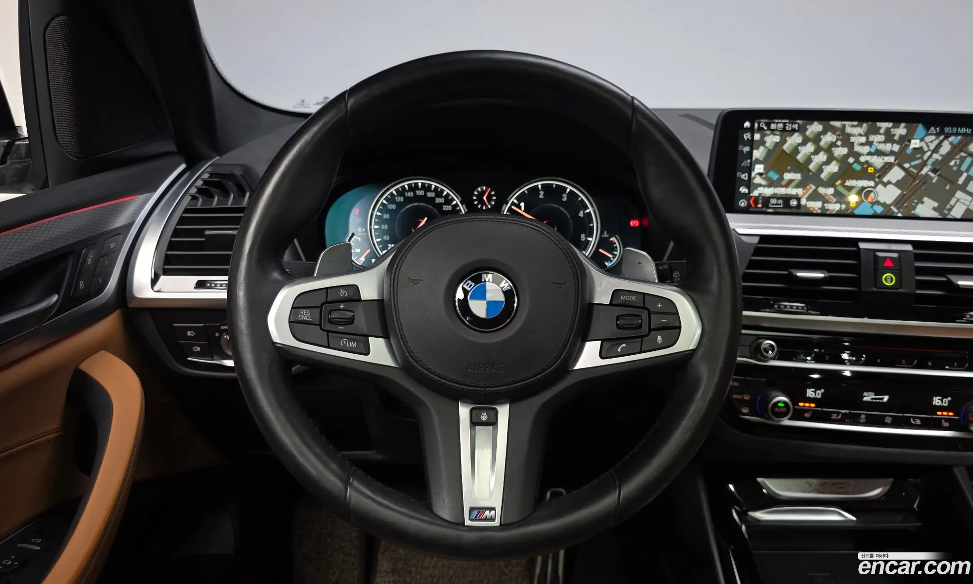 BMW X3 2018 WBATX3108JLB97640 — 31