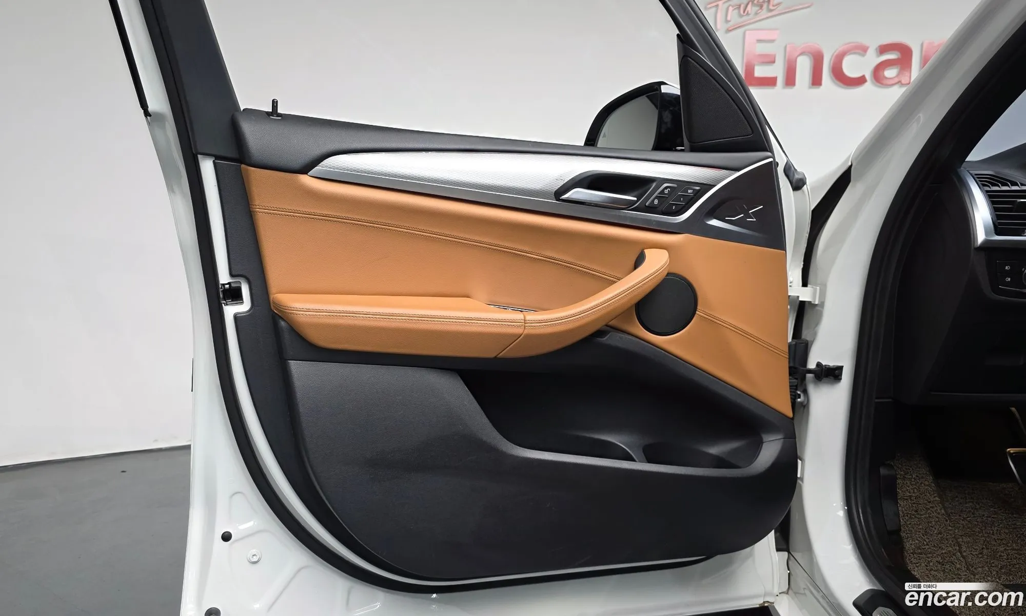 BMW X3 2018 WBATX3108JLB97640 — 22