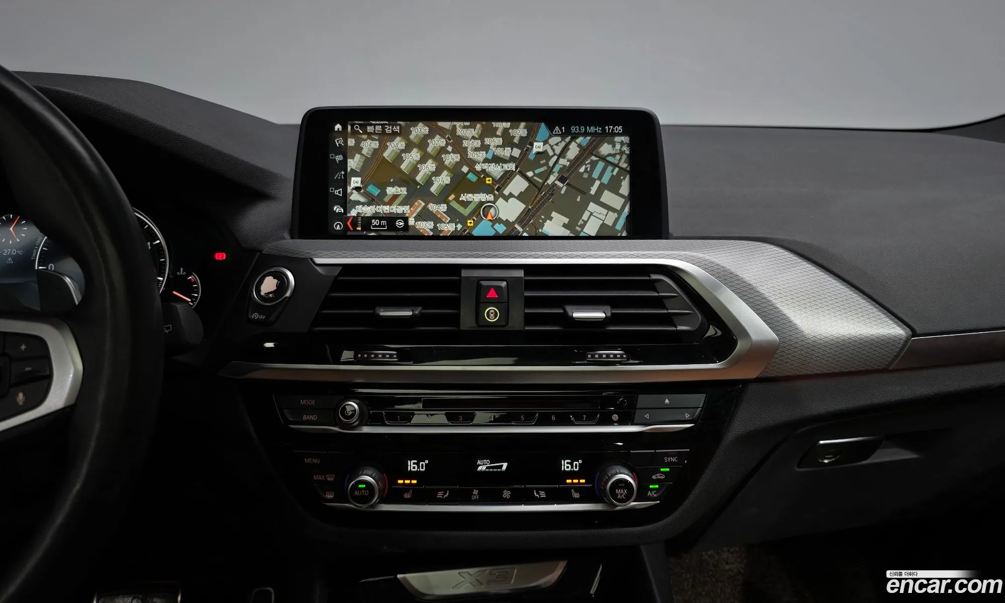 BMW X3 2018 WBATX3108JLB97640 — 32