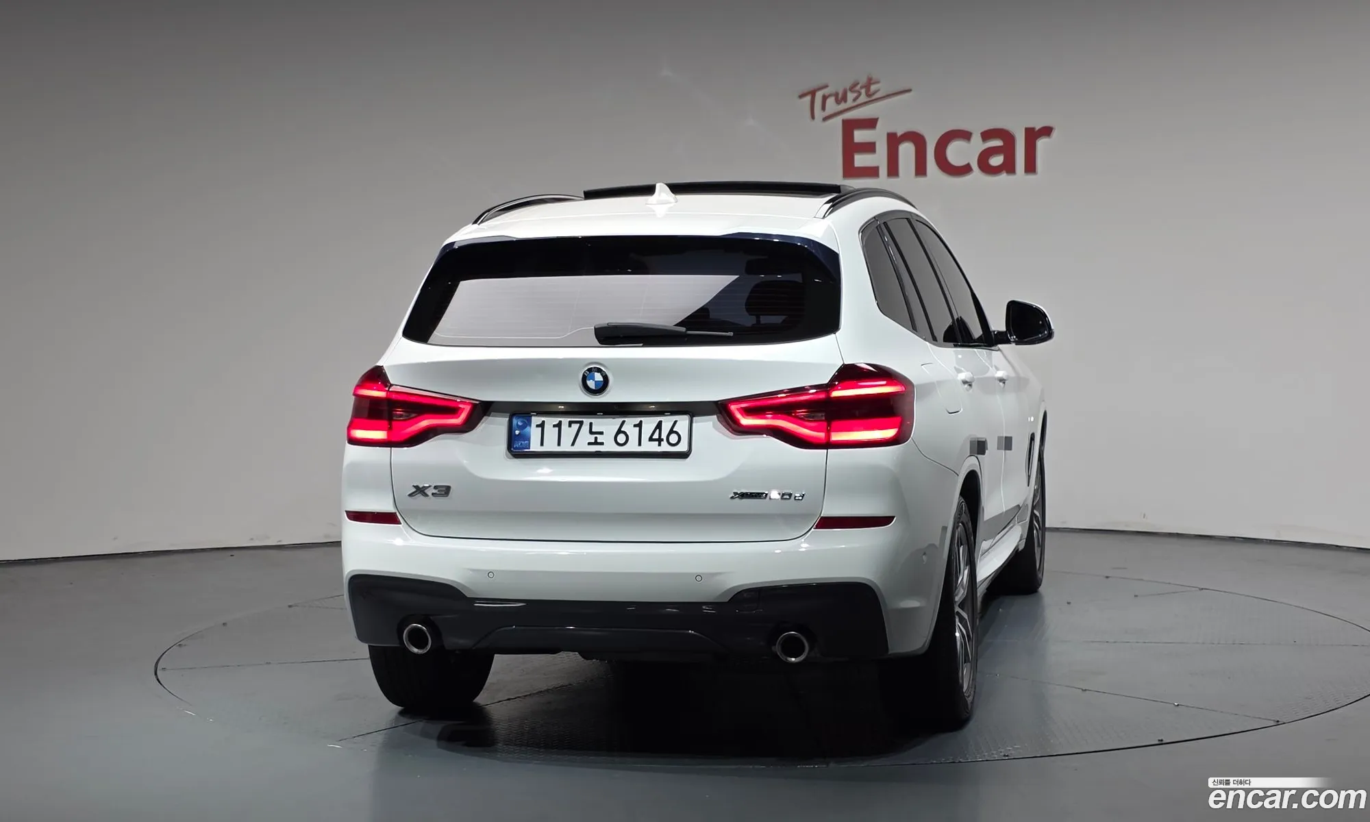 BMW X3 2018 WBATX3108JLB97640 — 30