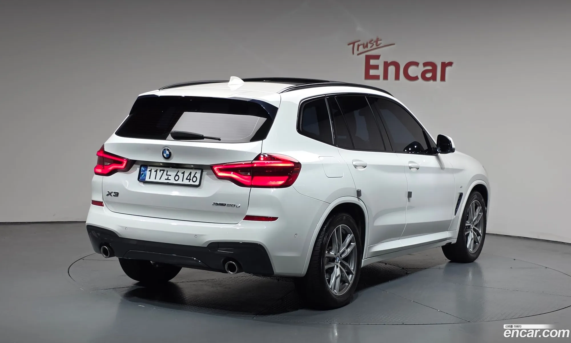 BMW X3 2018 WBATX3108JLB97640 — 23