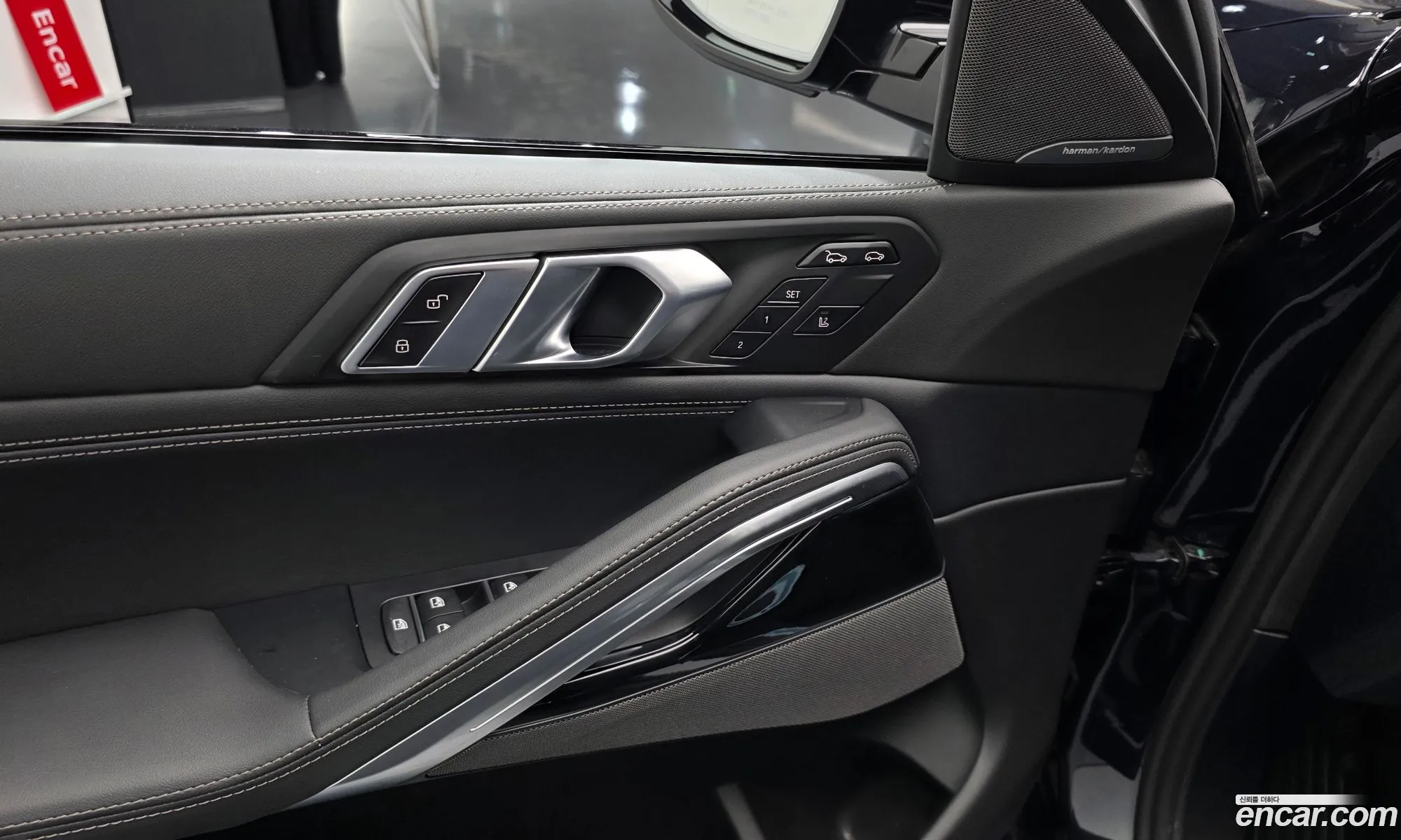 BMW X6 2025 WBA21EY04S9071575 — 21