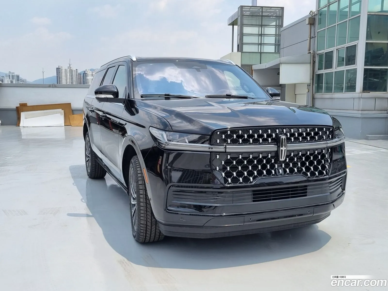Lincoln Navigator 2025 — 11