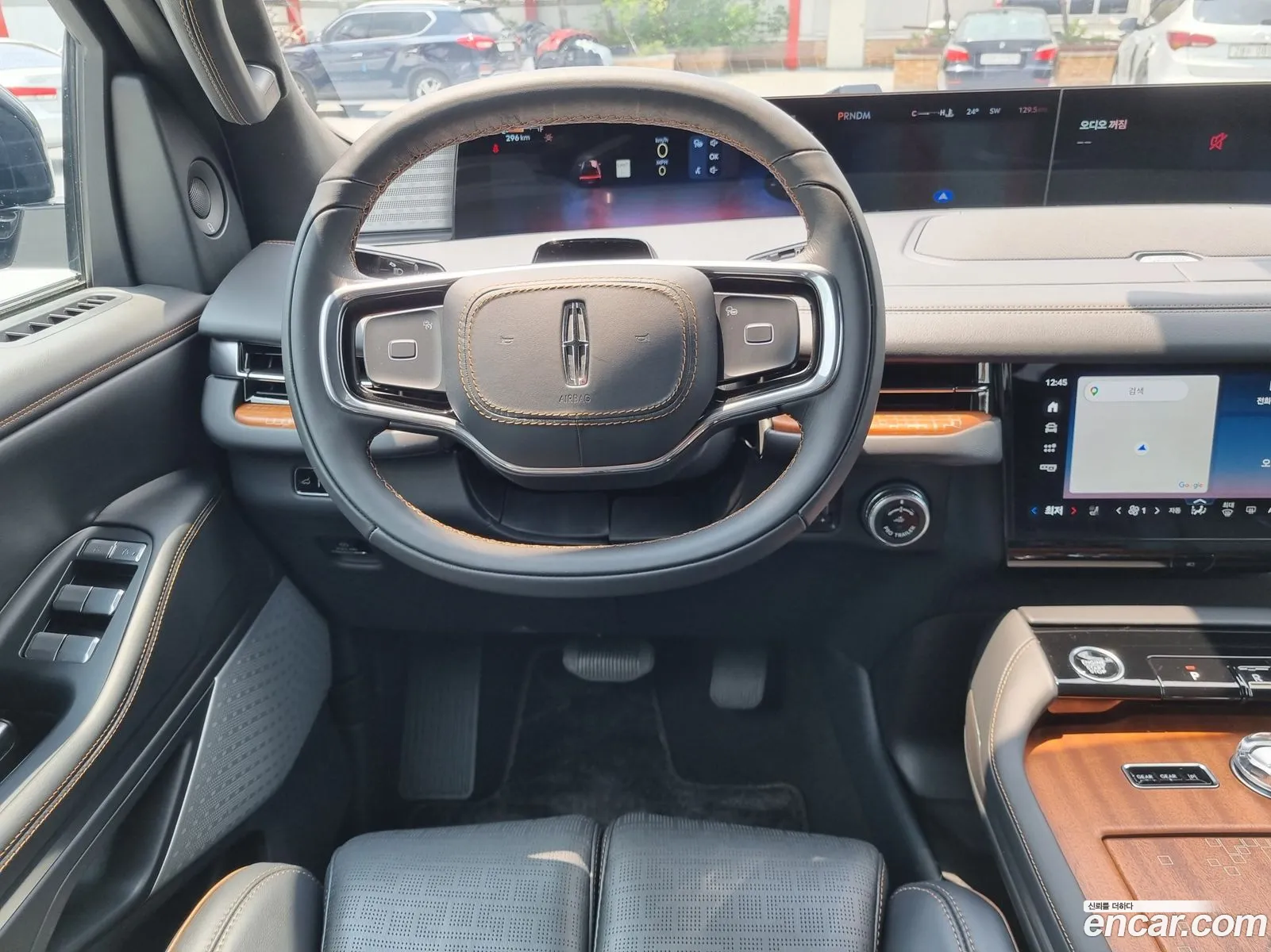 Lincoln Navigator