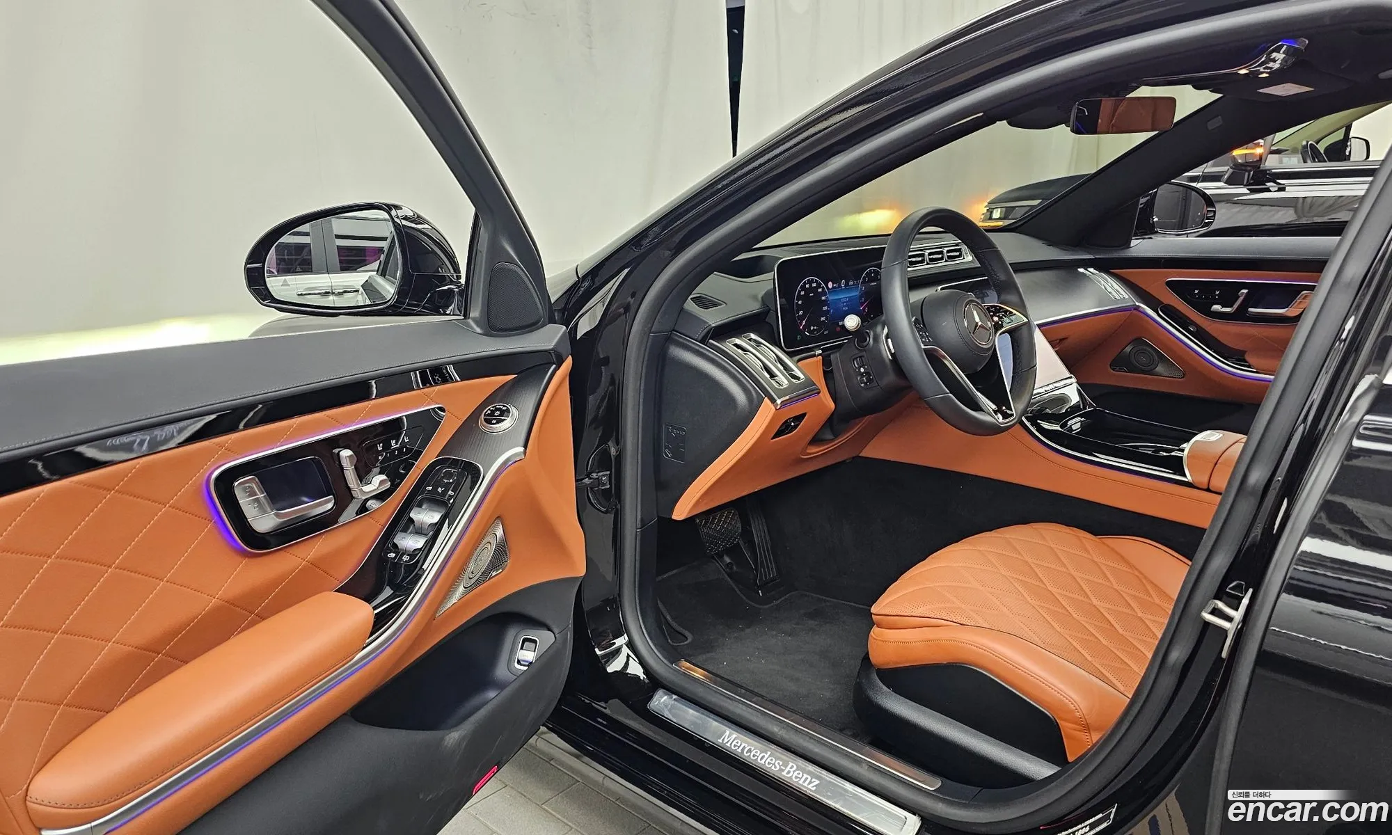 Mercedes-Benz S-Class W223 2025 — 32