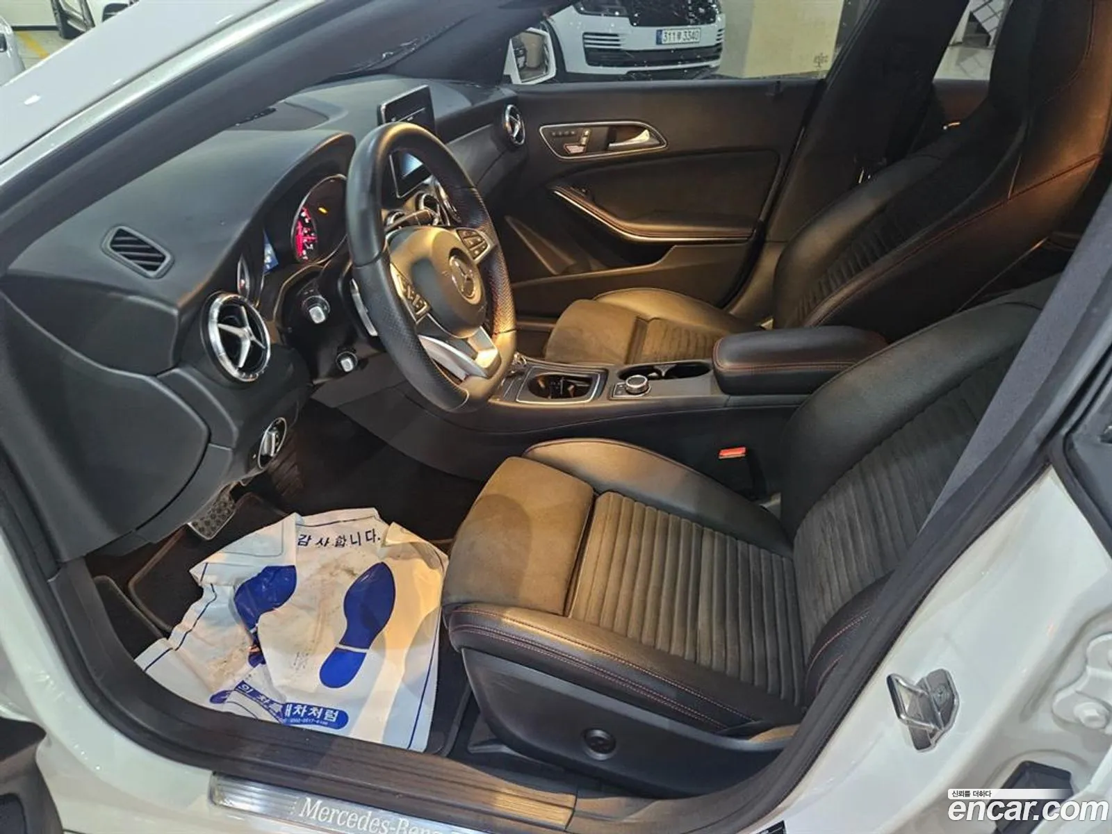 Mercedes-Benz CLA-Class C117 2018 — 13