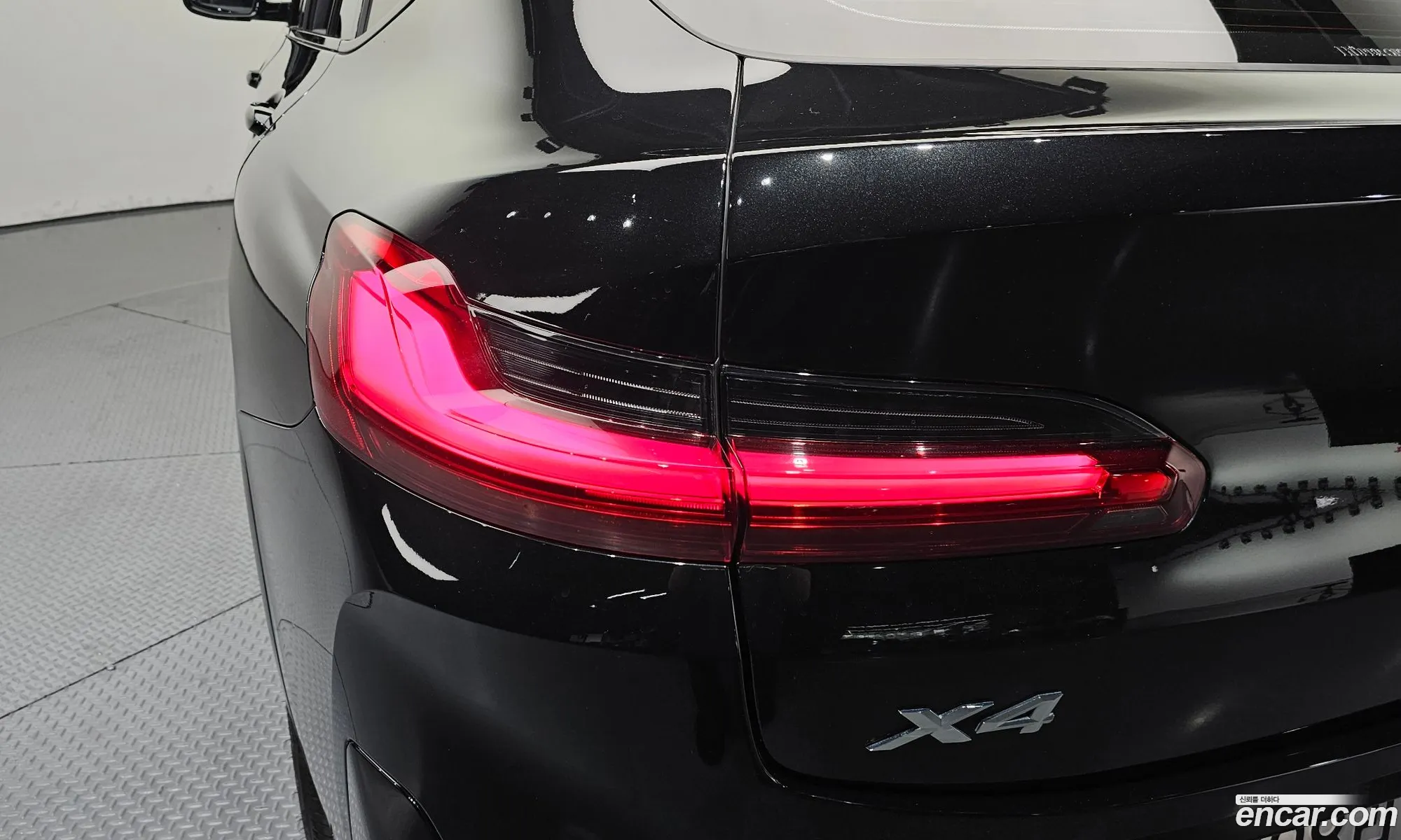 BMW X4 2025 WBA21DT00S9Y93095 — 18