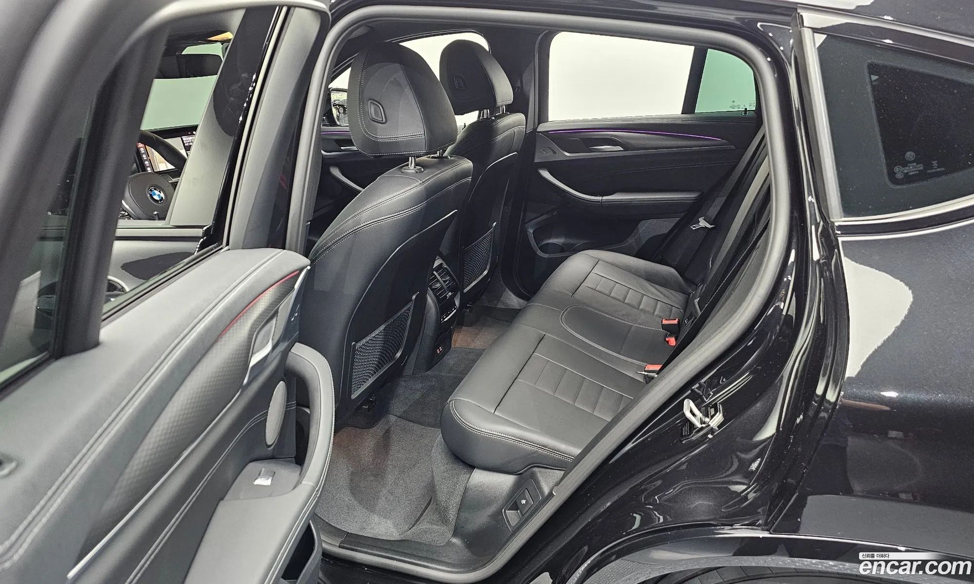 BMW X4 2025 WBA21DT00S9Y93095 — 6