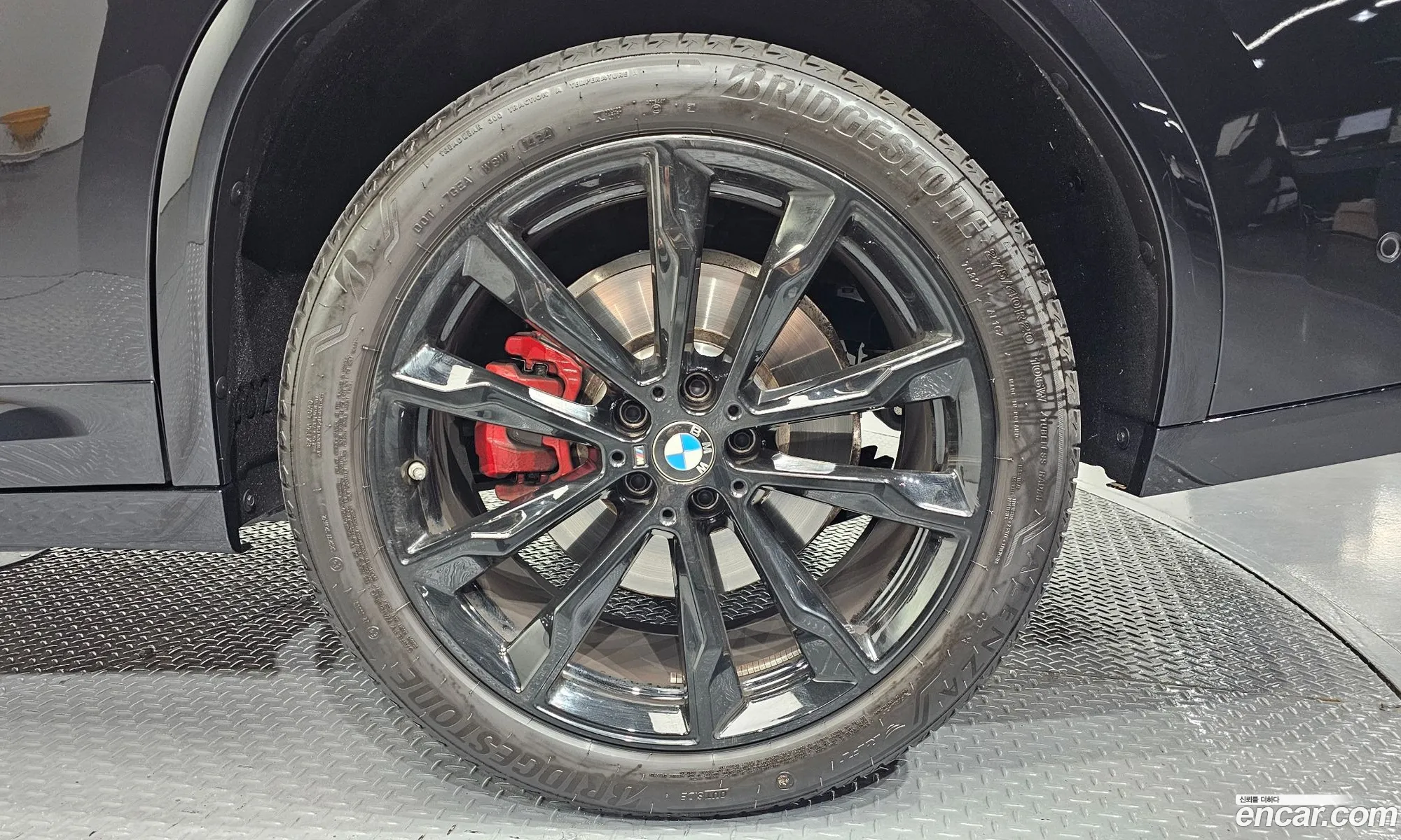 BMW X4 2025 WBA21DT00S9Y93095 — 3