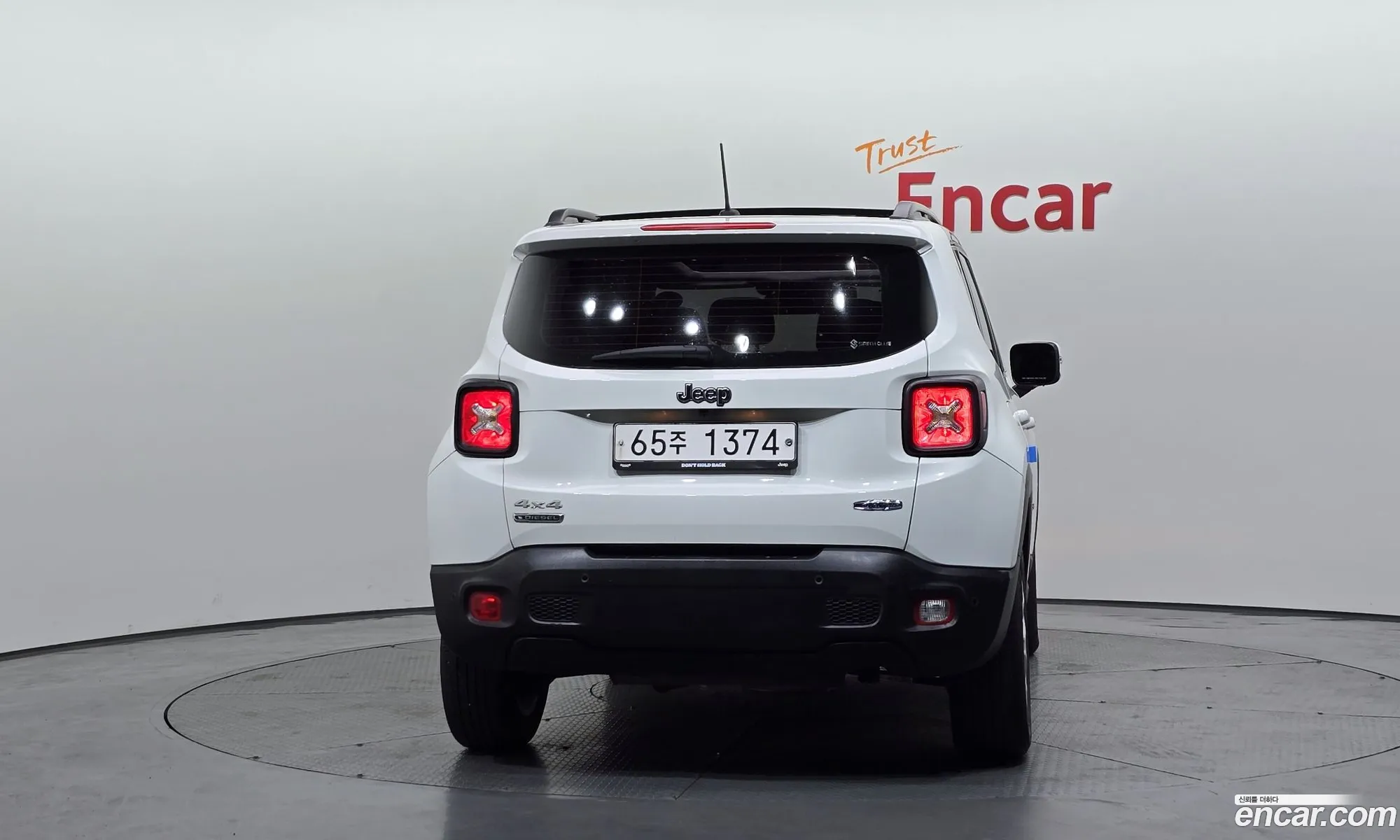 Jeep Renegade 2017 — 11