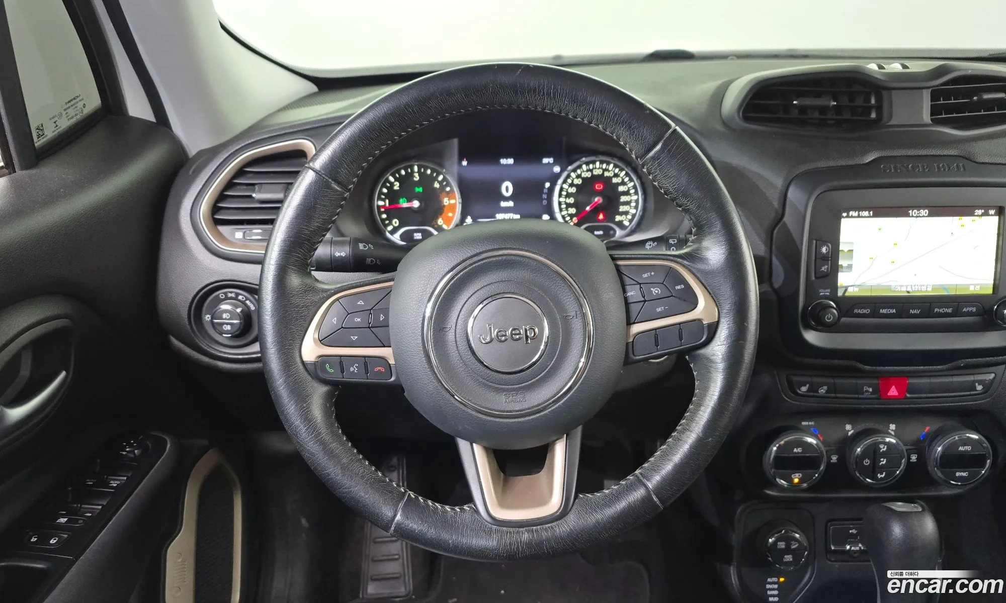 Jeep Renegade 2017 — 17