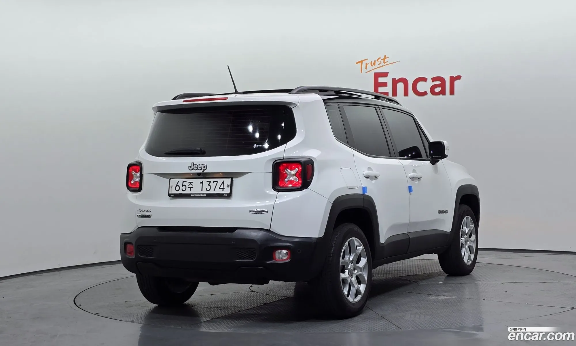 Jeep Renegade 2017 — 26