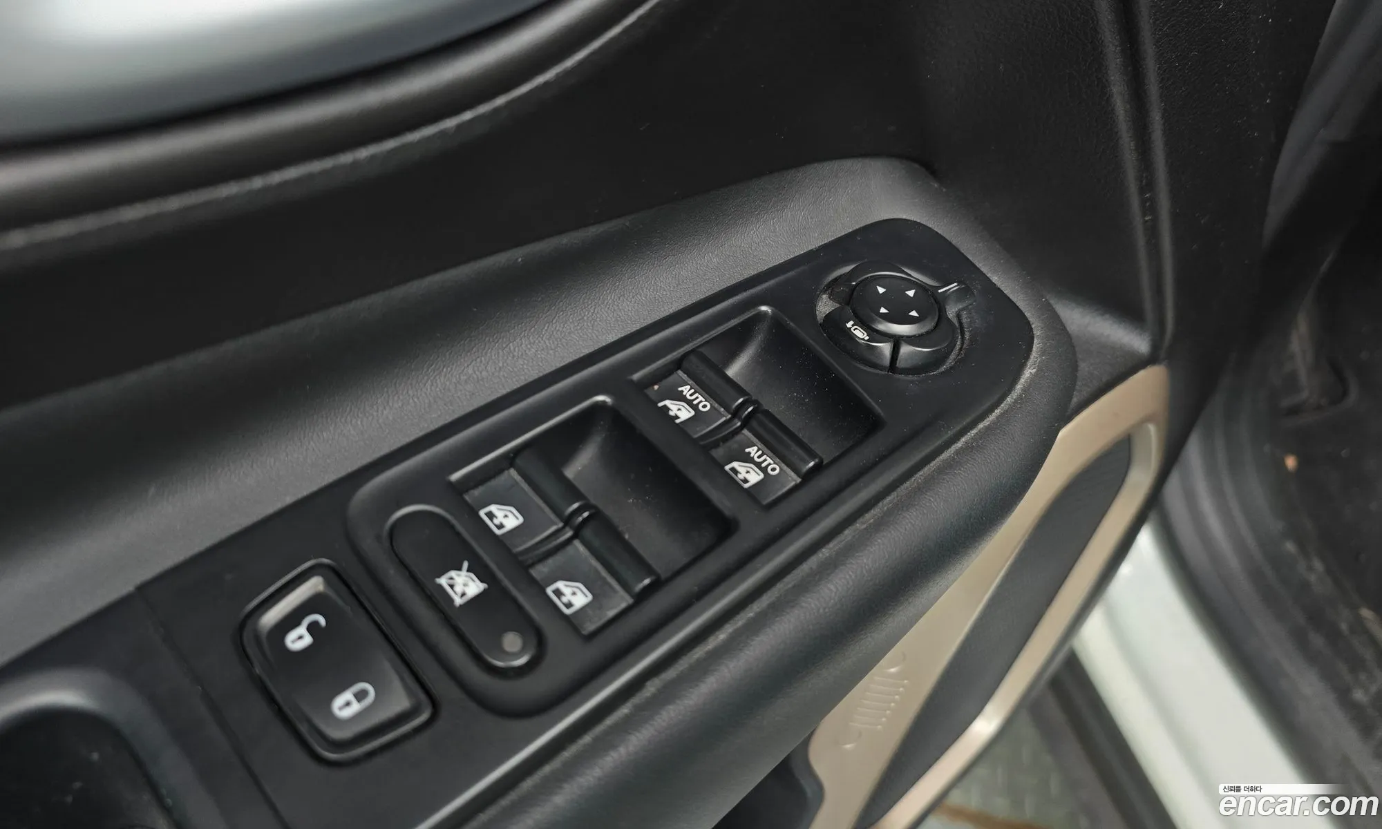 Jeep Renegade 2017 — 24