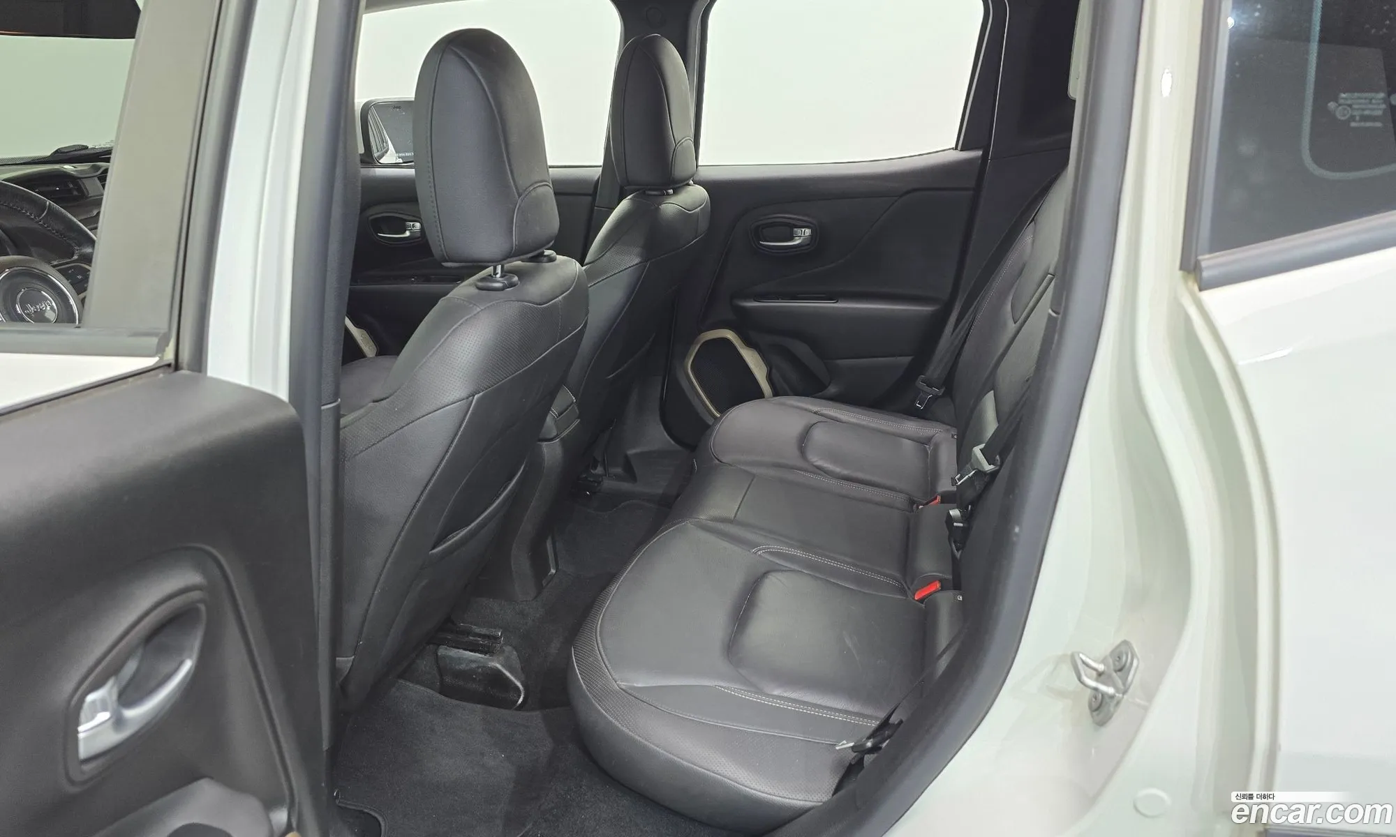 Jeep Renegade 2017 — 31