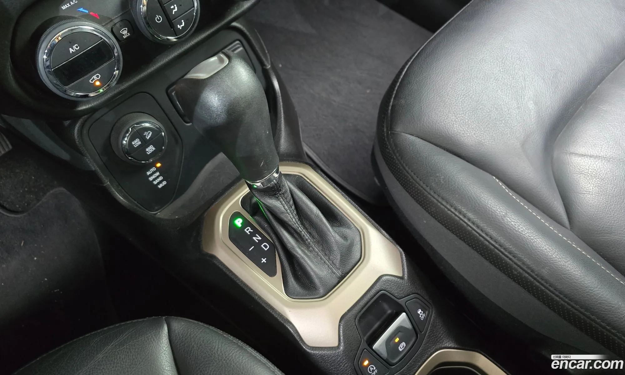 Jeep Renegade 2017 — 21