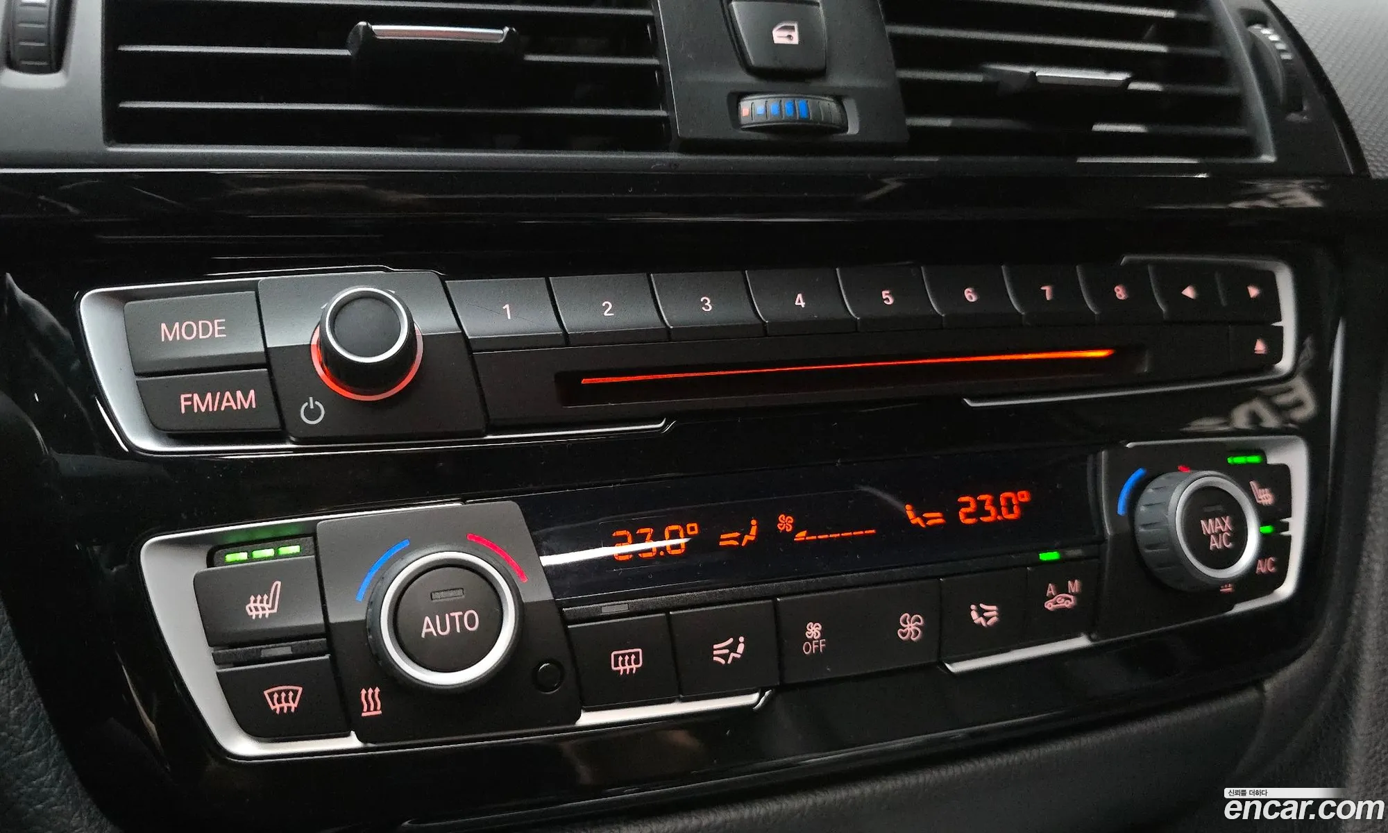 BMW 3 Series 2017 WBA8C510XJA074816 — 13