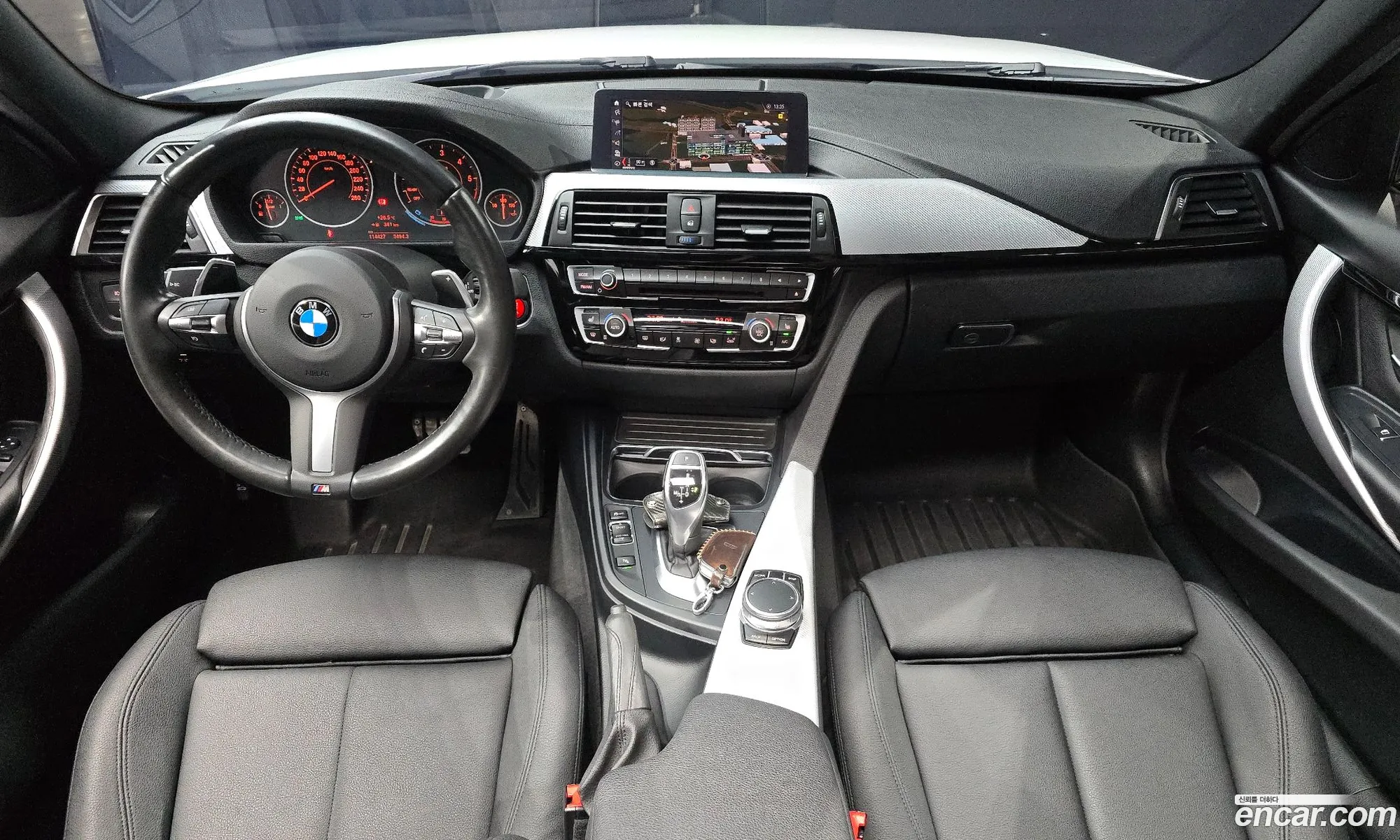 BMW 3 Series 2017 WBA8C510XJA074816 — 14
