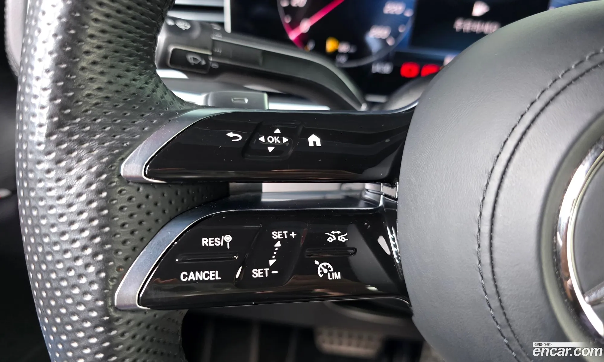 Mercedes-Benz GLE-Class W167 2023 — 10