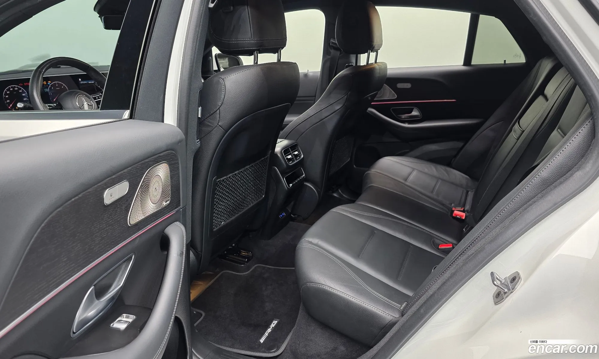 Mercedes-Benz GLE-Class W167 2023 — 18