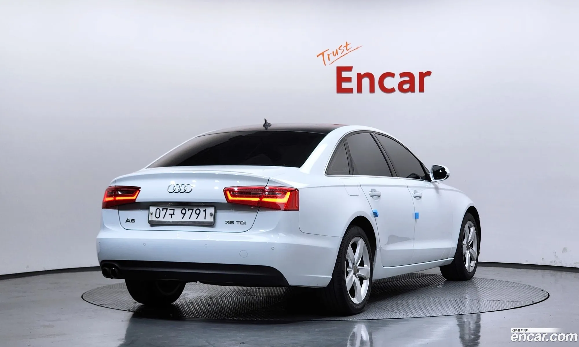 Audi A6 2015 — 13