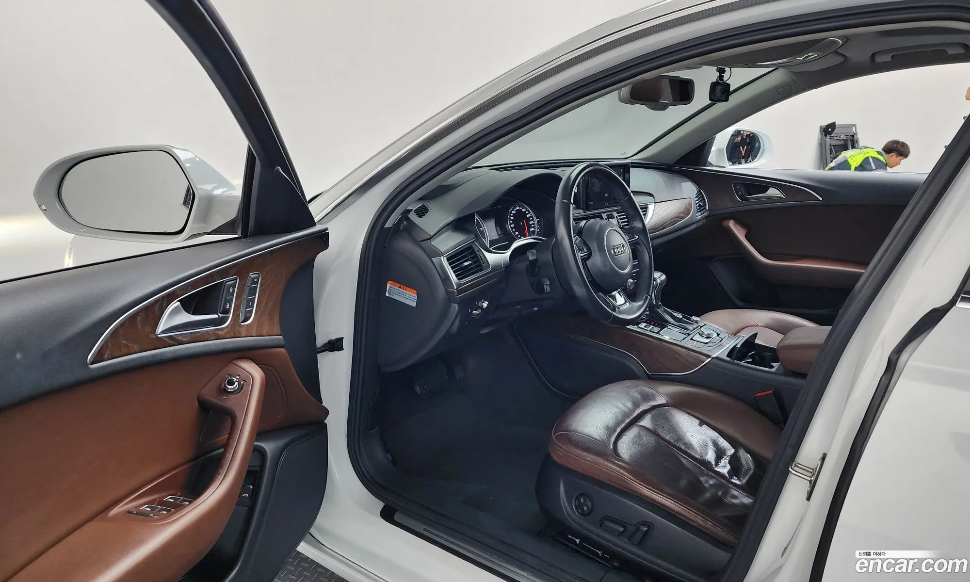 Audi A6 2015 — 6