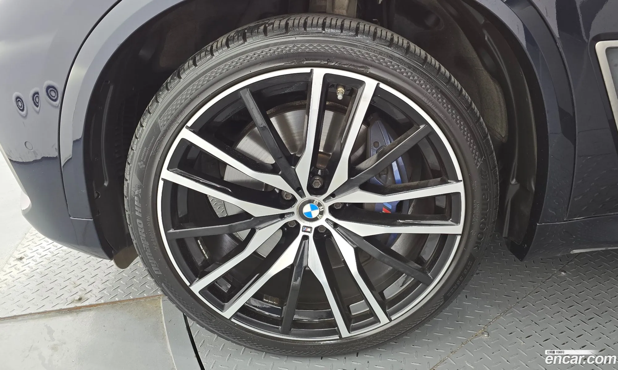 BMW X5 2021 — 29