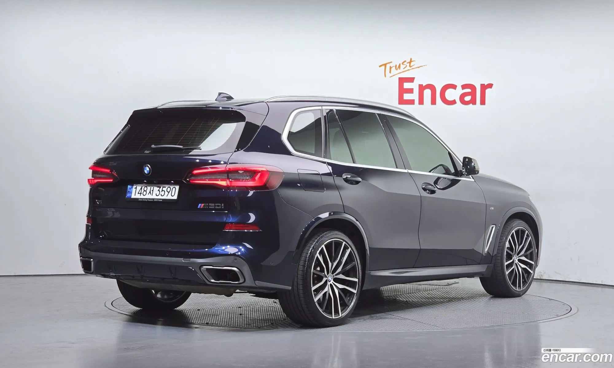 BMW X5 2021 — 18
