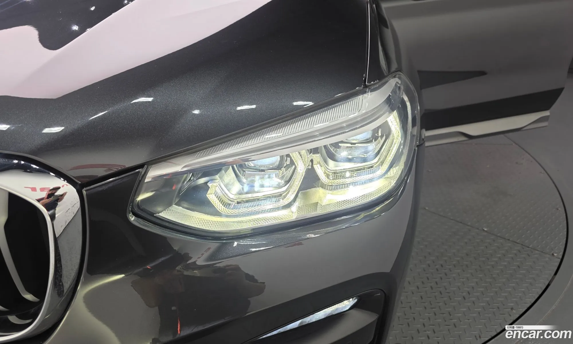 BMW X4 2021 WBA2V9101M9G24100 — 19