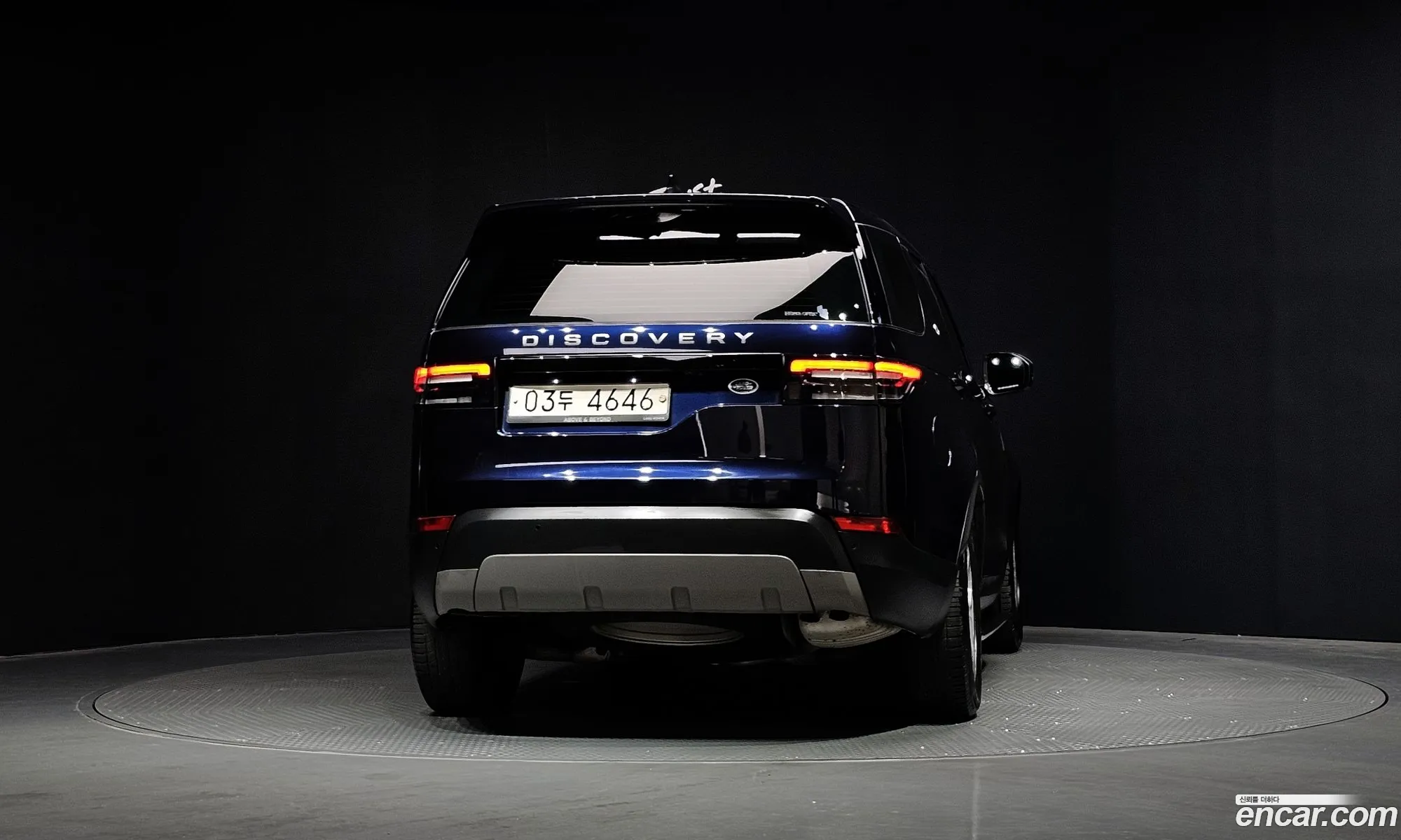 Land Rover Discovery 5 2018 SALRA2BN9JA074336 — 9