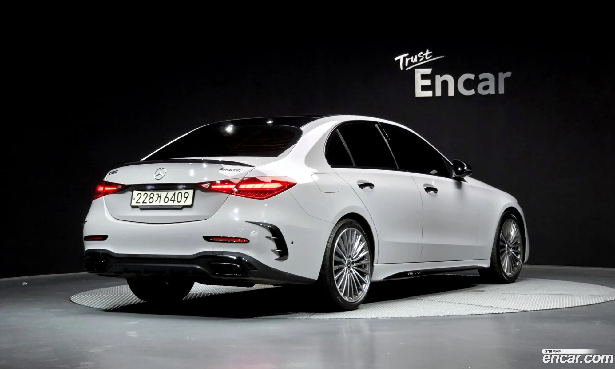 Mercedes-Benz C-Class W206 2023 — 19