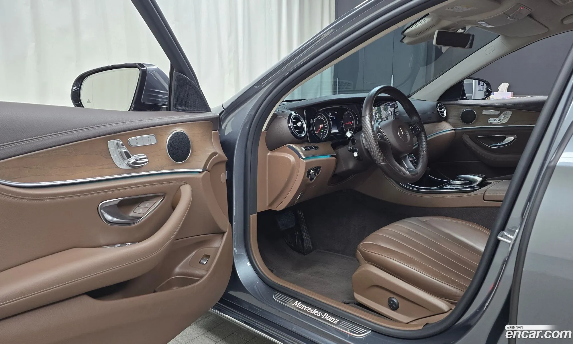 Mercedes-Benz E-Class W213 2018 WDDZF0EB3JA435256 — 21