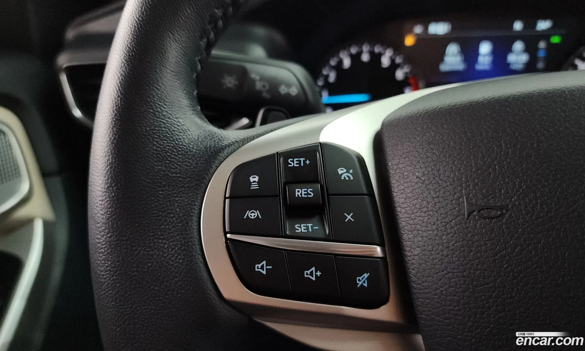 Ford Explorer 6th Gen 2020 1FMSK8FH0LGC66723 — 15