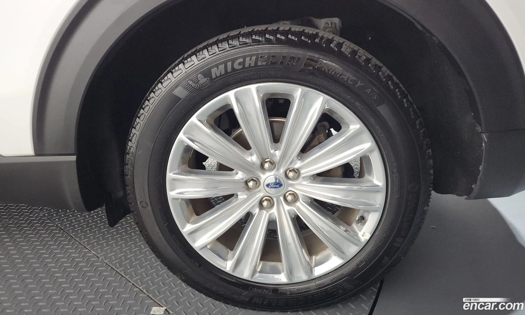Ford Explorer 6th Gen 2020 1FMSK8FH0LGC66723 — 2