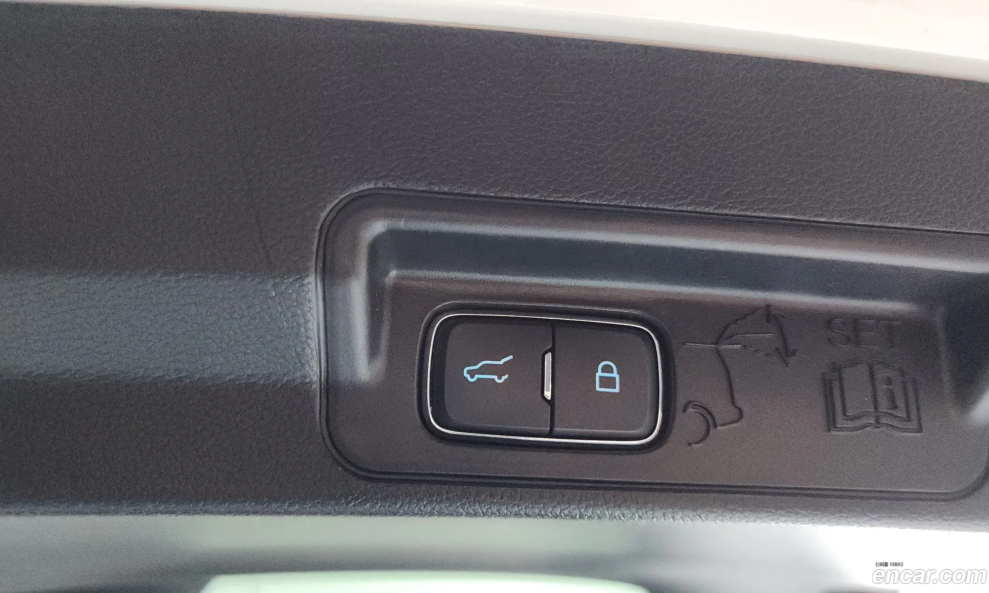 Ford Explorer 6th Gen 2020 1FMSK8FH0LGC66723 — 14