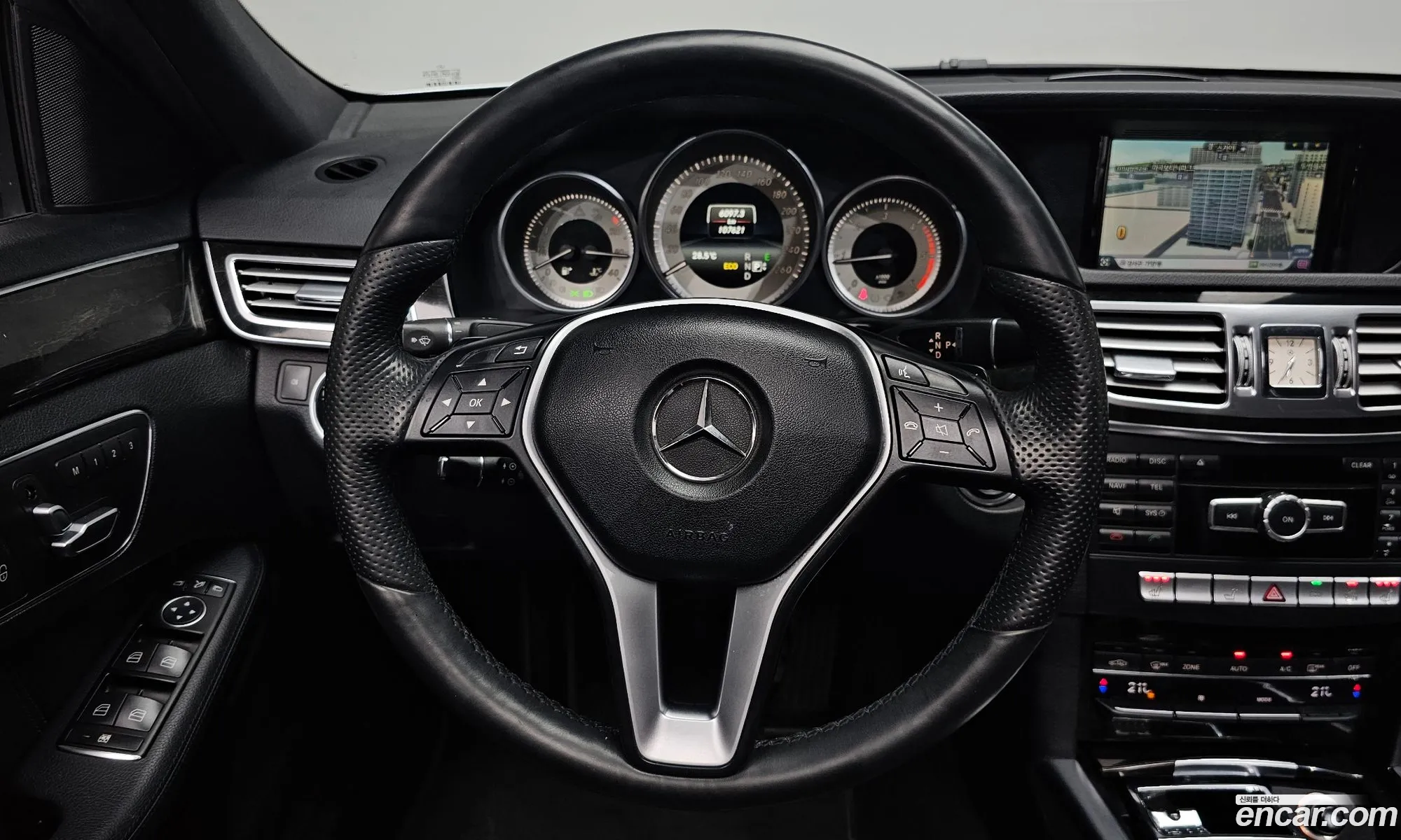 Mercedes-Benz E-Class W212 2013 WDDHF0CB1EA819265 — 16