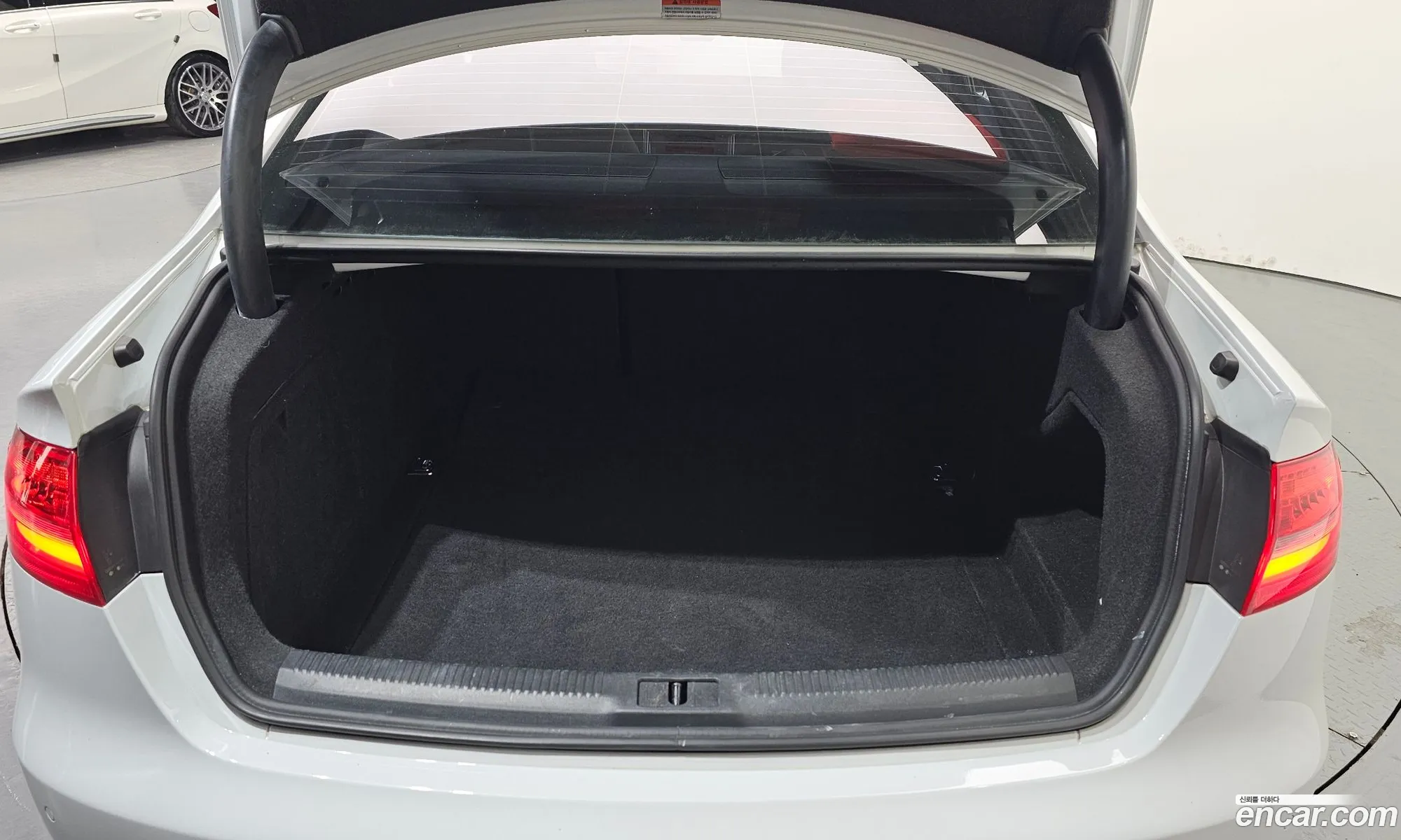 Audi A4 2015 — 9