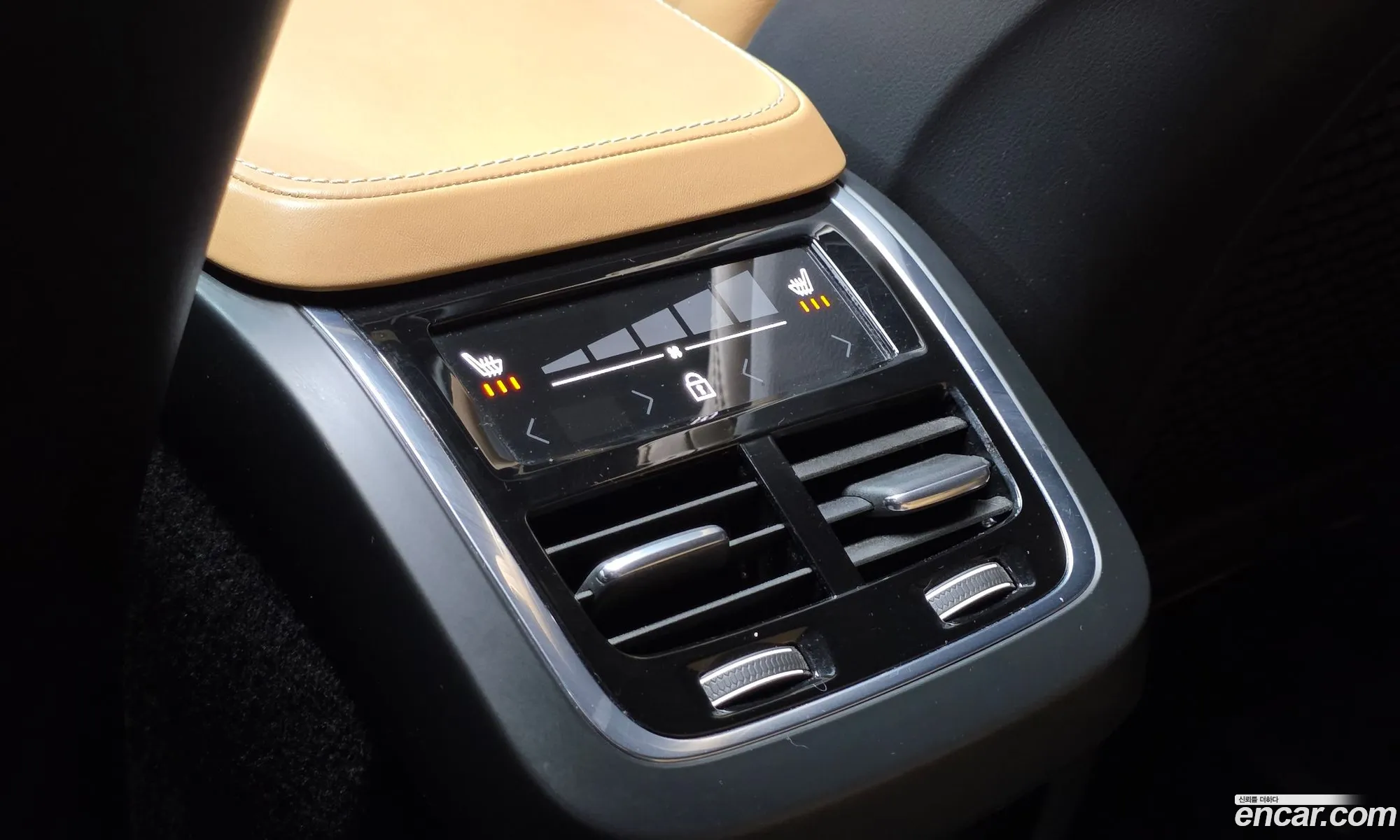 Volvo XC90 2020 YV1LFA22CL1602614 — 30